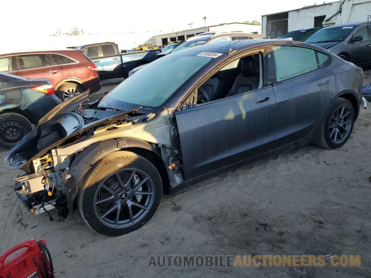 5YJ3E1EB0PF632376 TESLA MODEL 3 2023