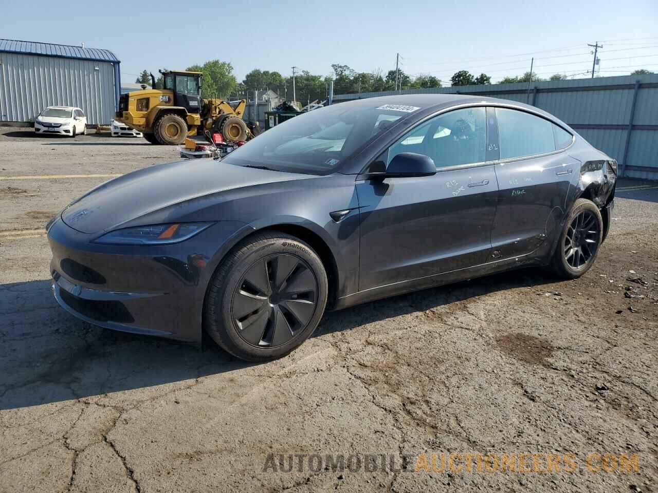 5YJ3E1EB0RF735929 TESLA MODEL 3 2024