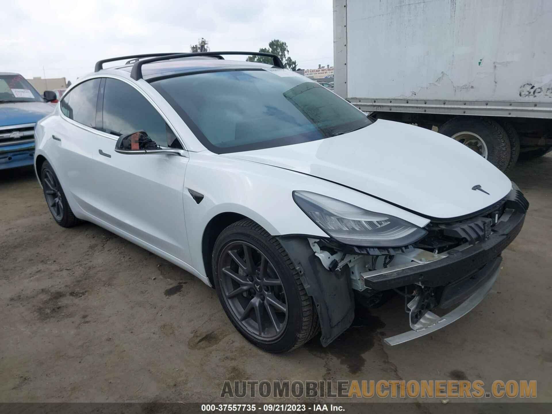 5YJ3E1EB1JF074903 TESLA MODEL 3 2018