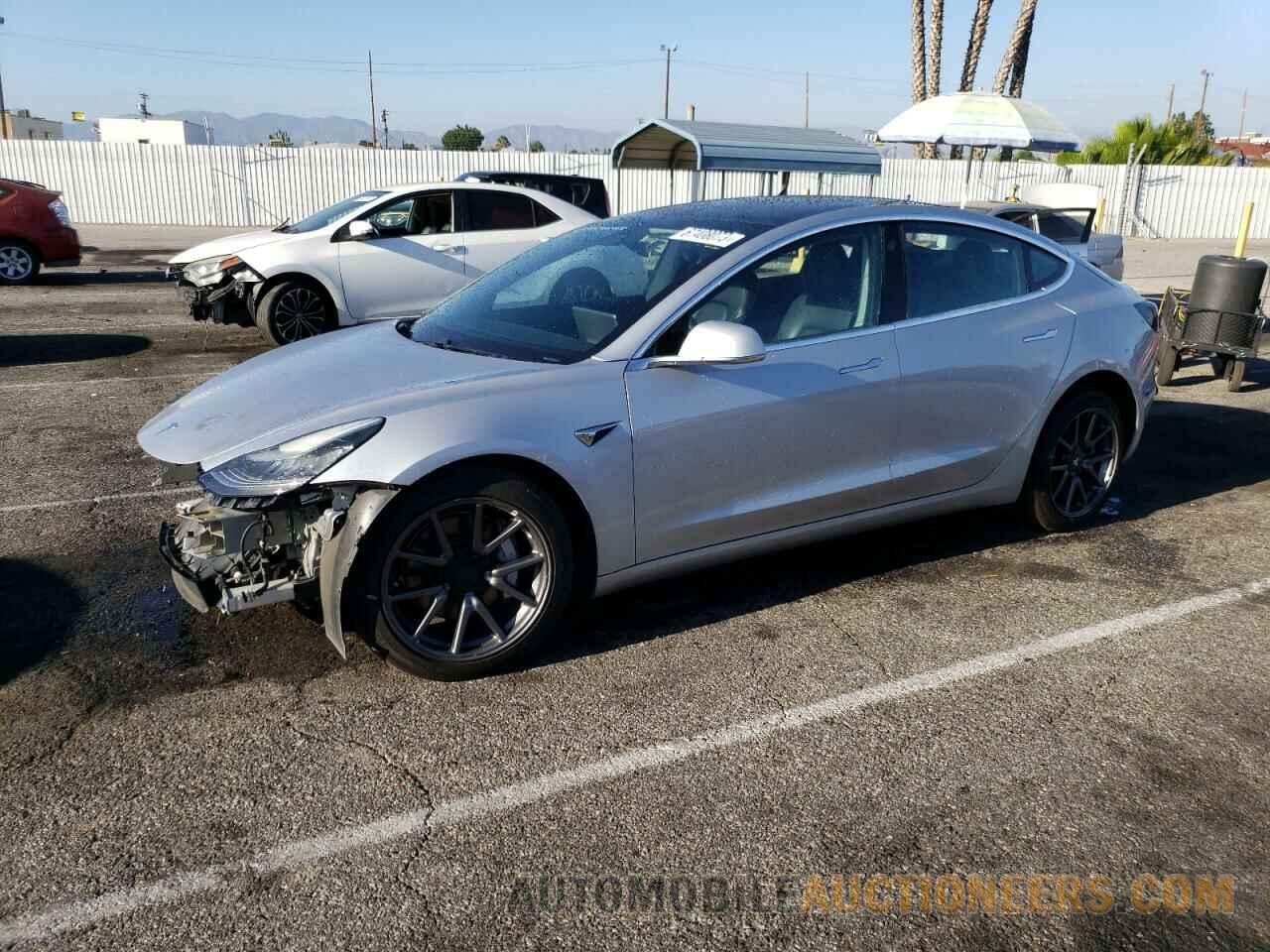 5YJ3E1EB1JF091104 TESLA MODEL 3 2018