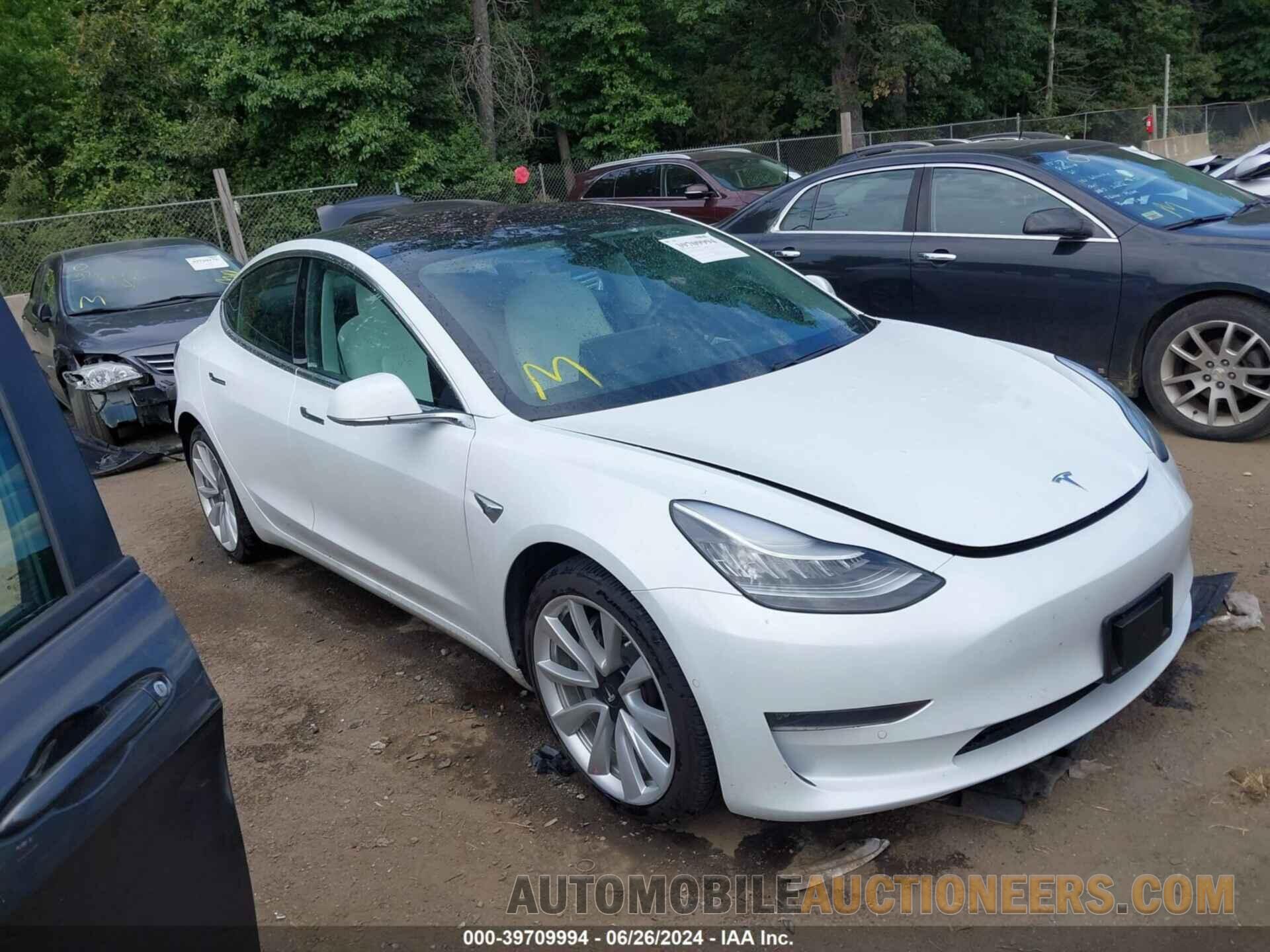 5YJ3E1EB1JF101131 TESLA MODEL 3 2018