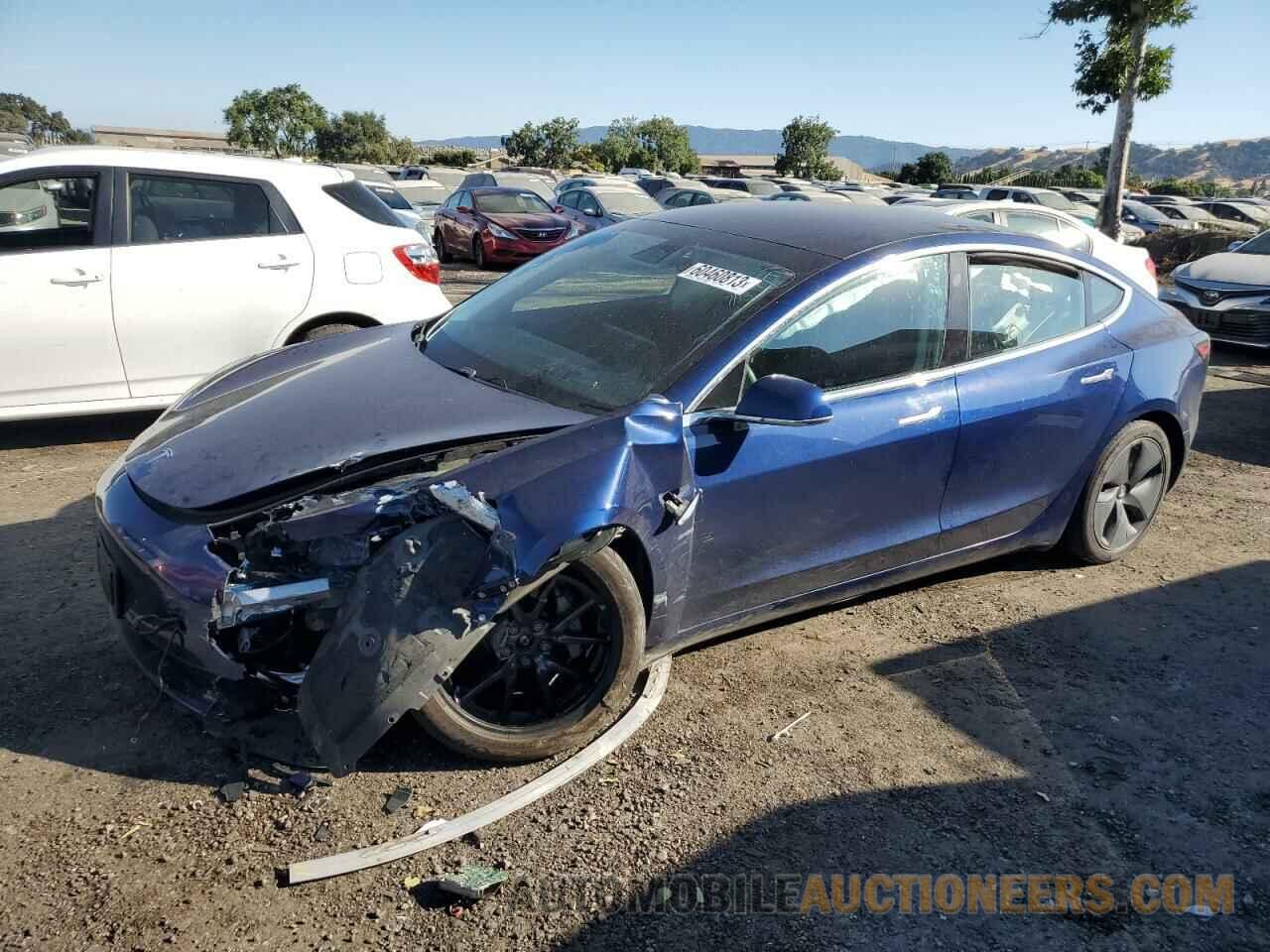 5YJ3E1EB1JF105244 TESLA MODEL 3 2018