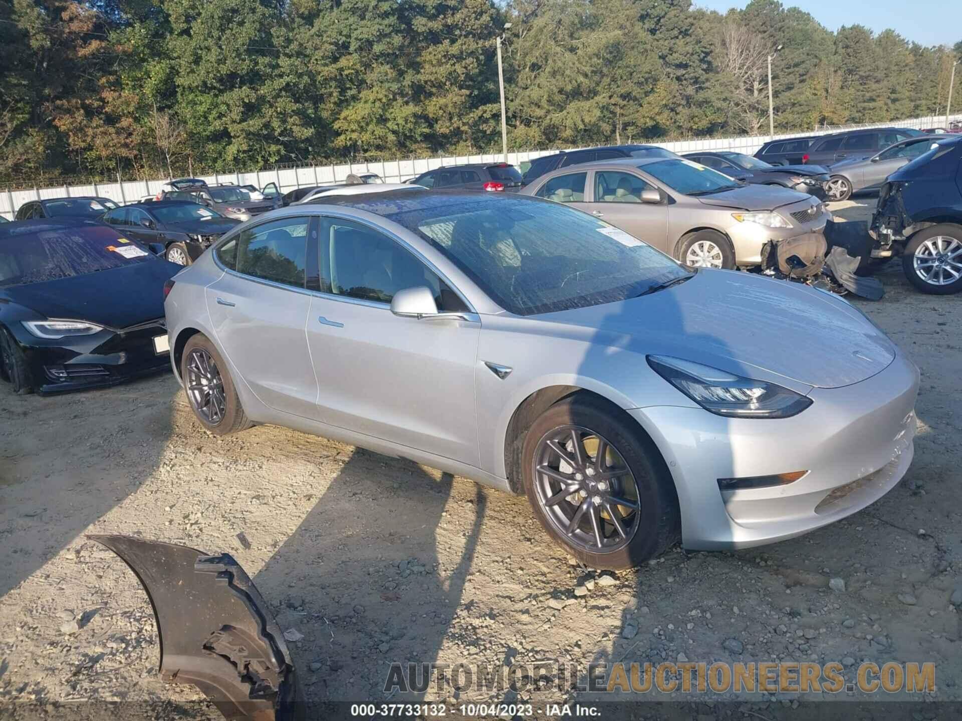 5YJ3E1EB1JF112839 TESLA MODEL 3 2018