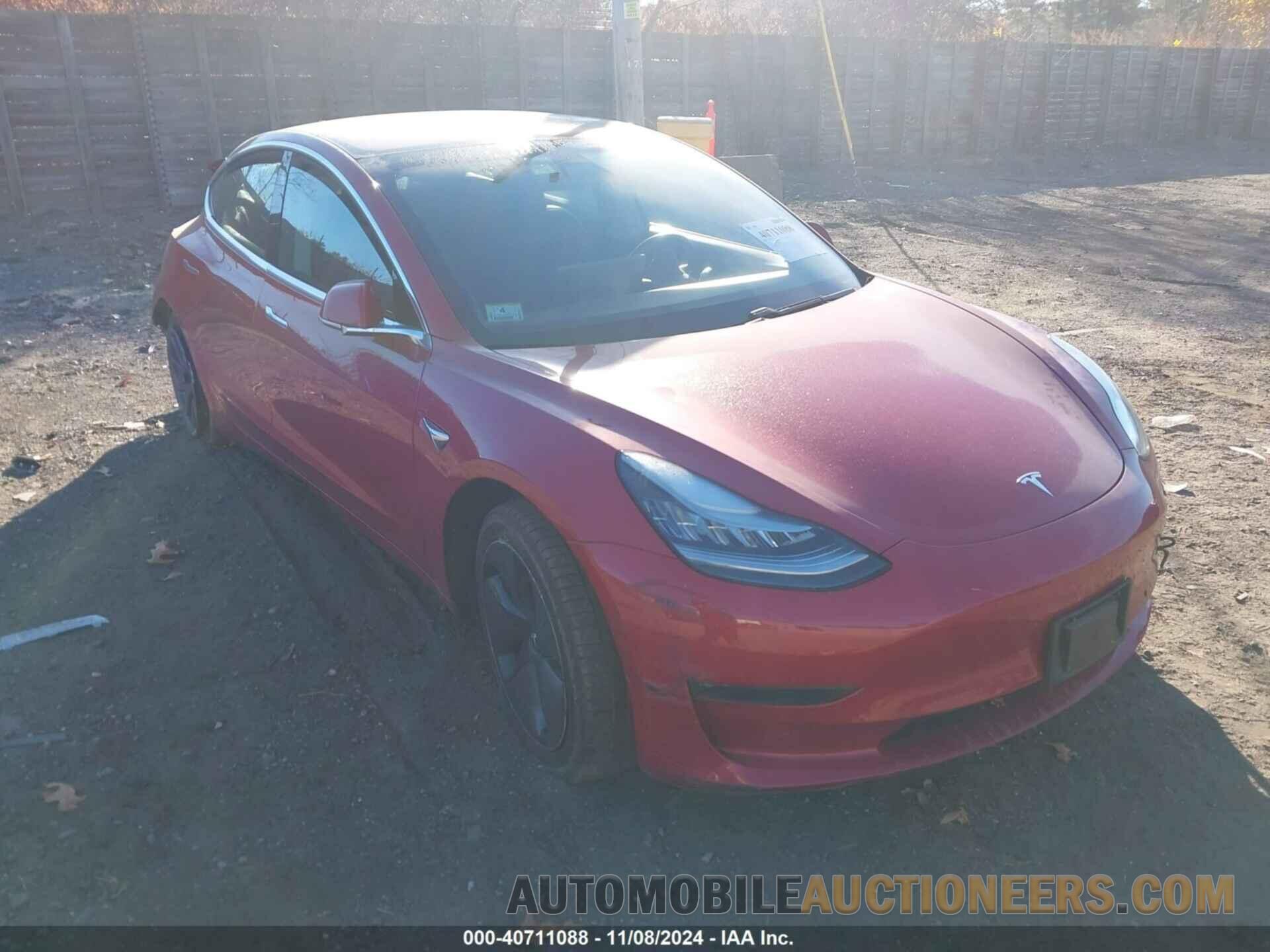 5YJ3E1EB1JF114817 TESLA MODEL 3 2018