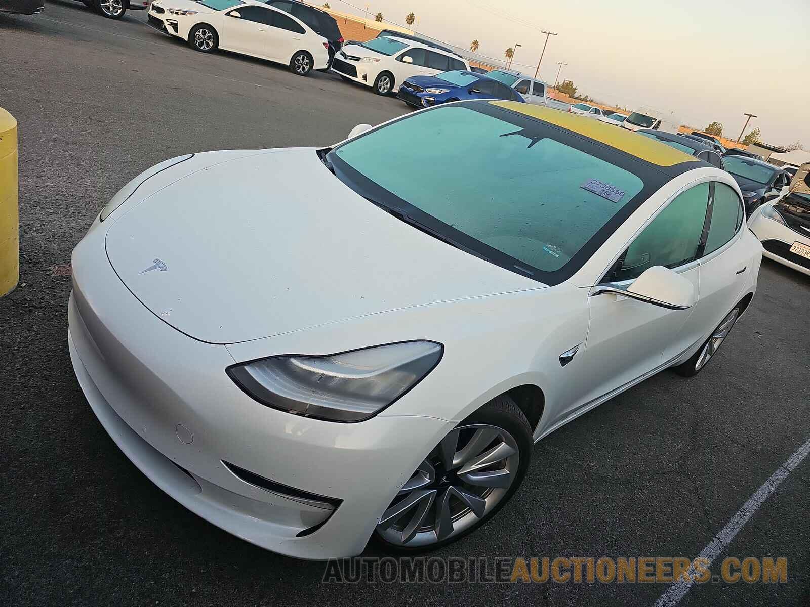 5YJ3E1EB1JF117832 Tesla Model 3 2018