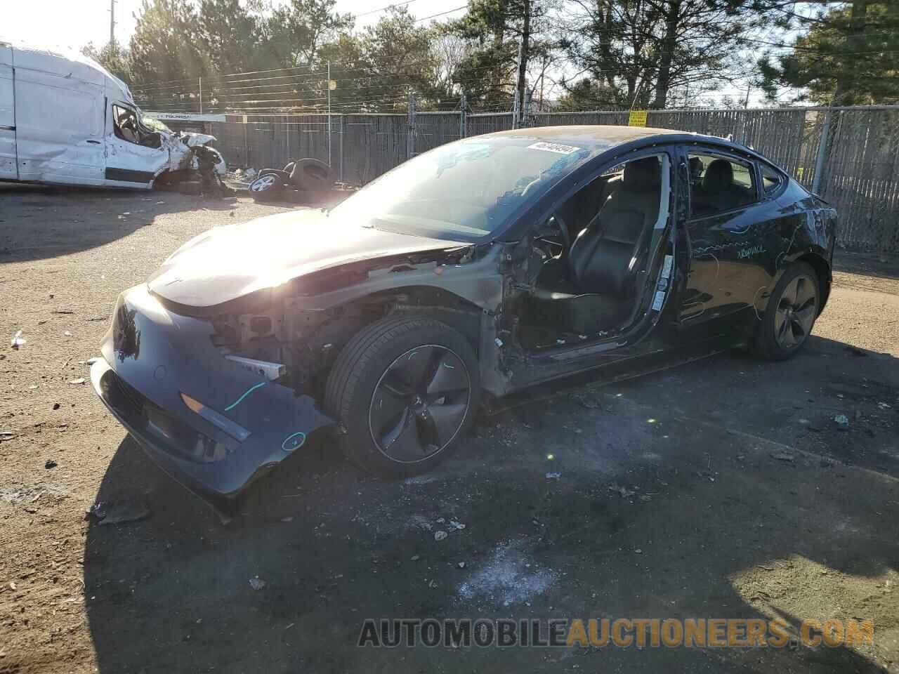 5YJ3E1EB1JF118673 TESLA MODEL 3 2018