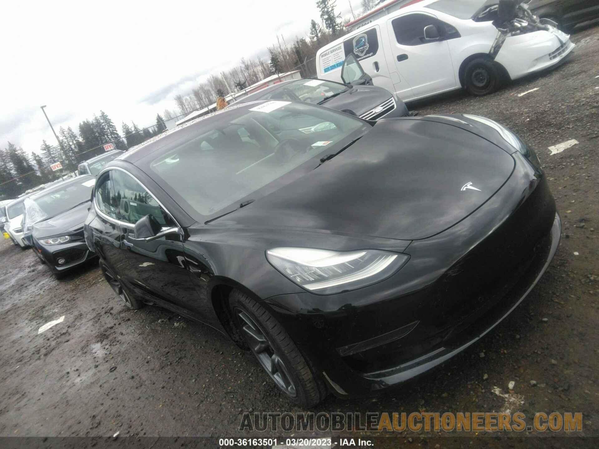 5YJ3E1EB1JF127616 TESLA MODEL 3 2018