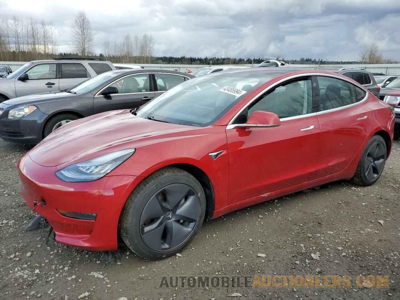 5YJ3E1EB1JF129818 TESLA MODEL 3 2018