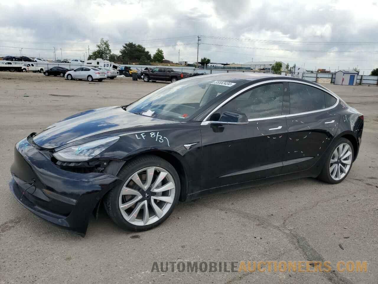 5YJ3E1EB1JF151172 TESLA MODEL 3 2018