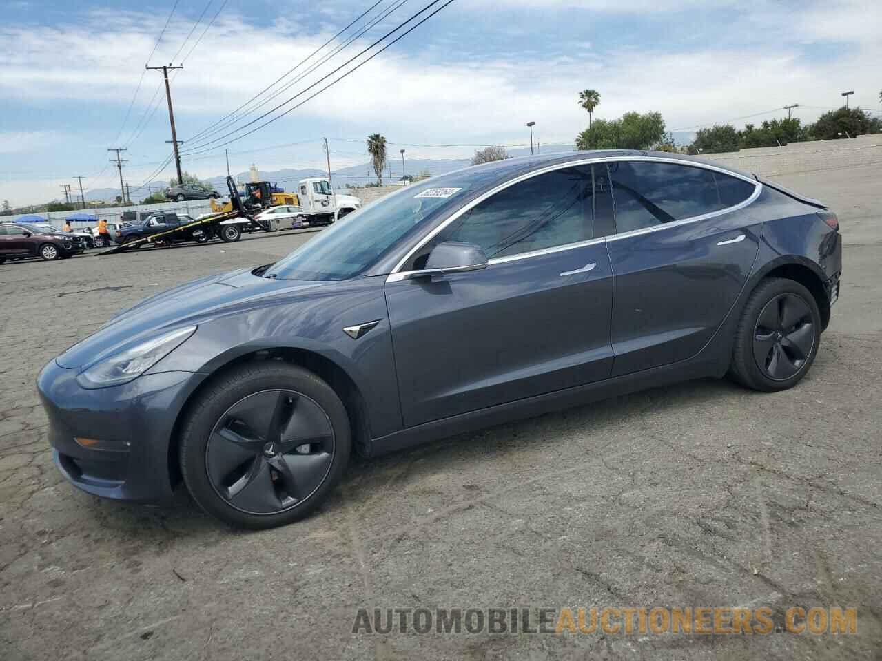 5YJ3E1EB1JF170157 TESLA MODEL 3 2018