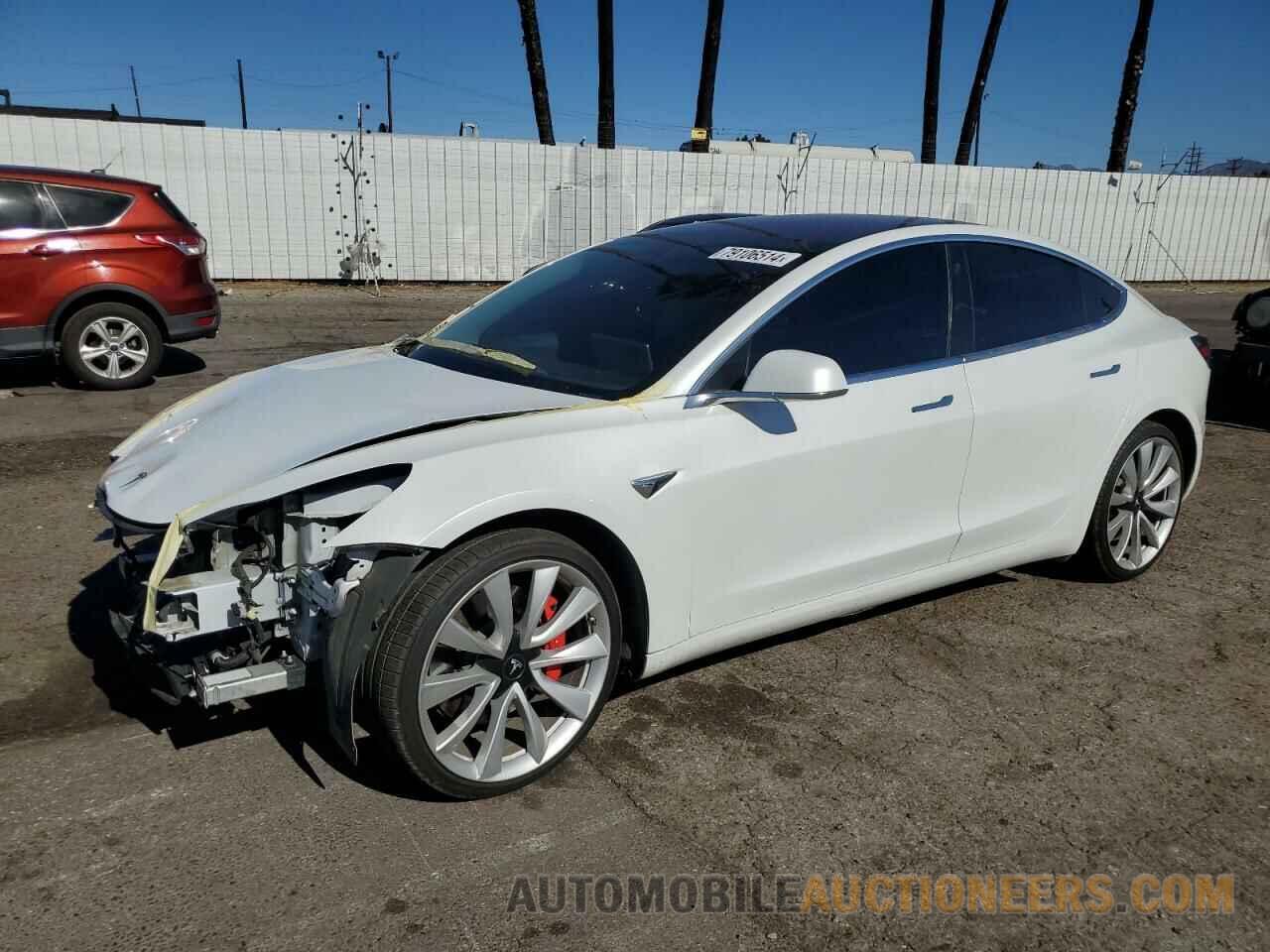 5YJ3E1EB1JF170966 TESLA MODEL 3 2018