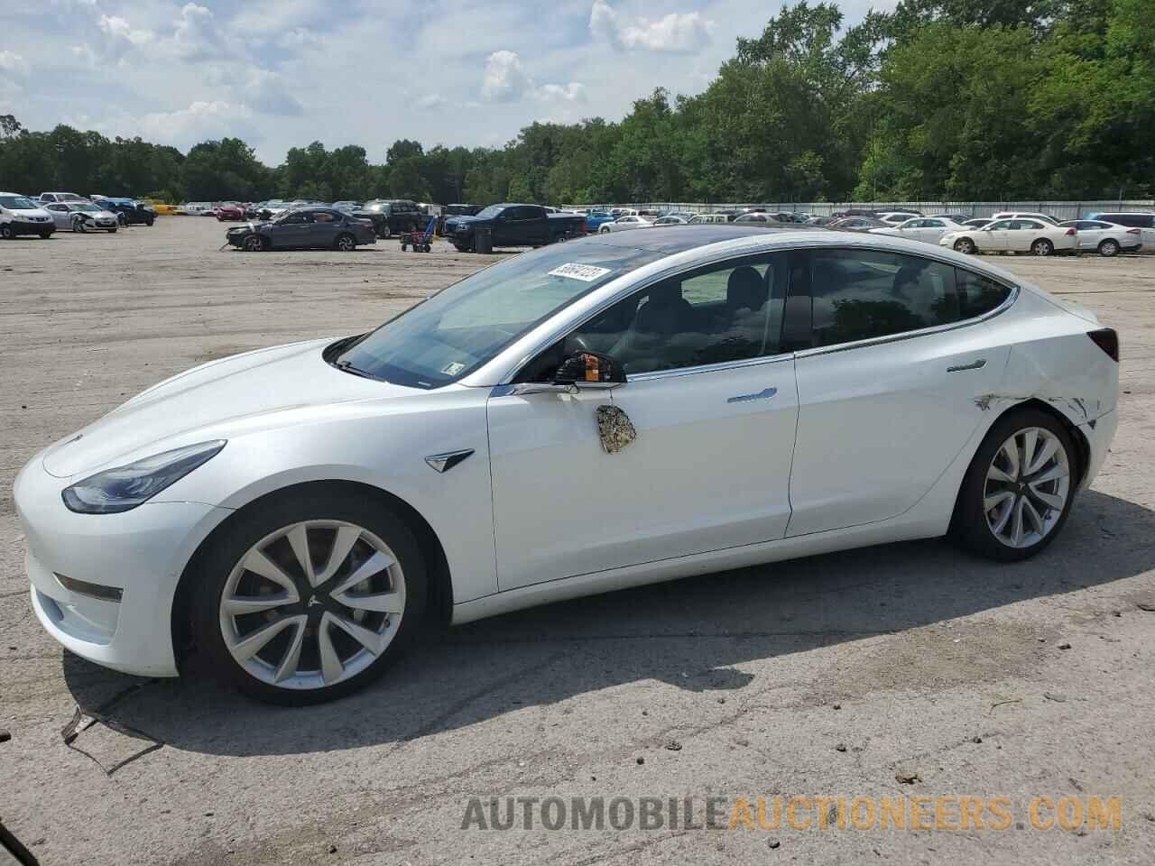 5YJ3E1EB1JF185631 TESLA MODEL 3 2018