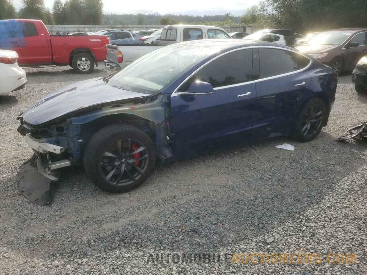 5YJ3E1EB1JF186004 TESLA MODEL 3 2018