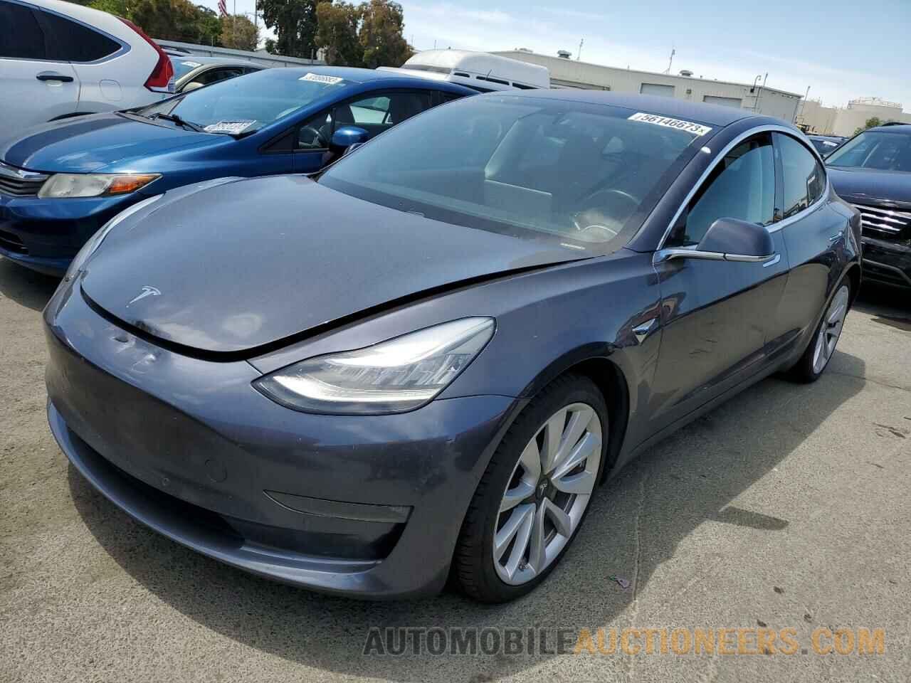 5YJ3E1EB1JF186942 TESLA MODEL 3 2018