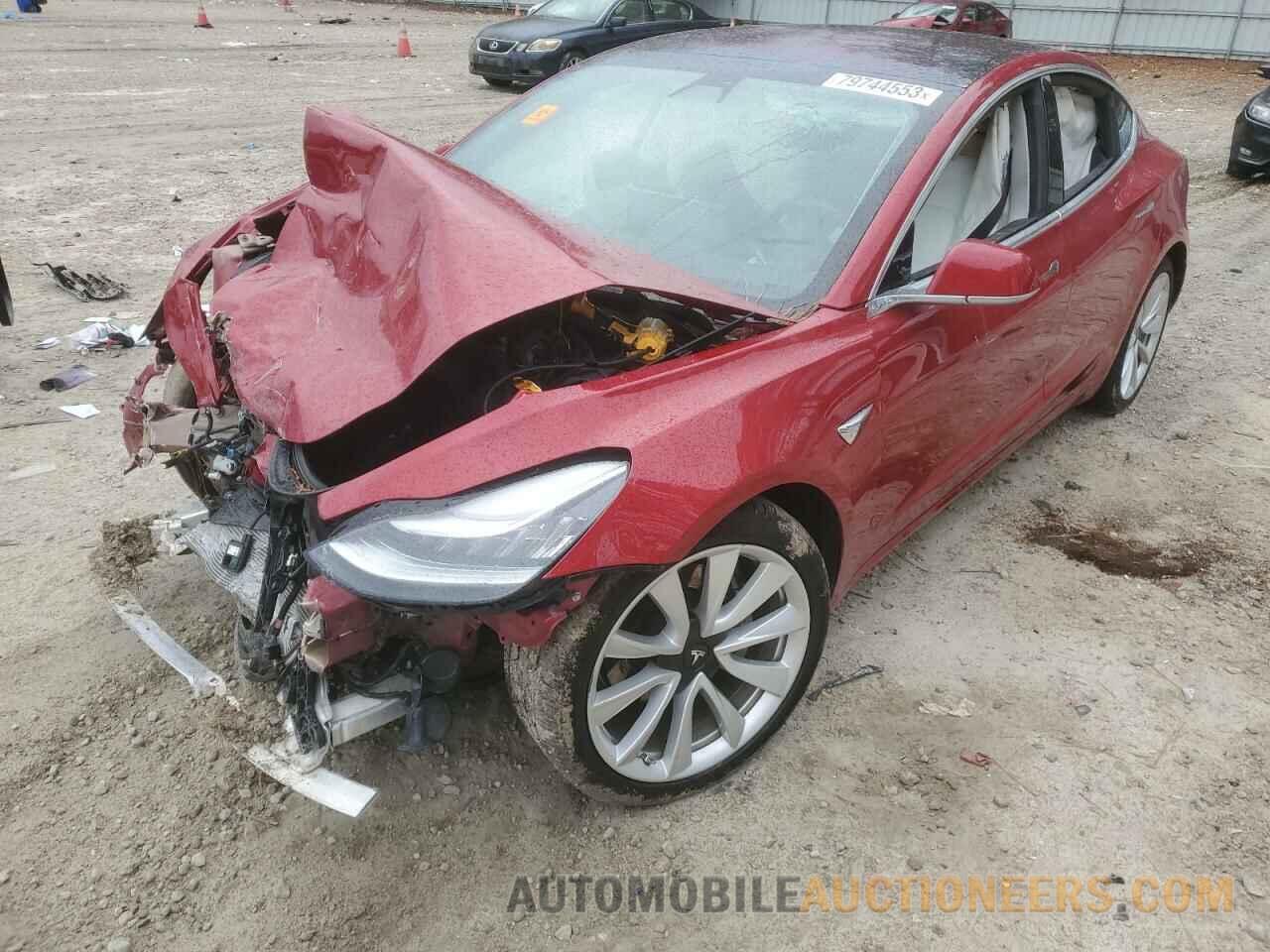 5YJ3E1EB1KF195626 TESLA MODEL 3 2019