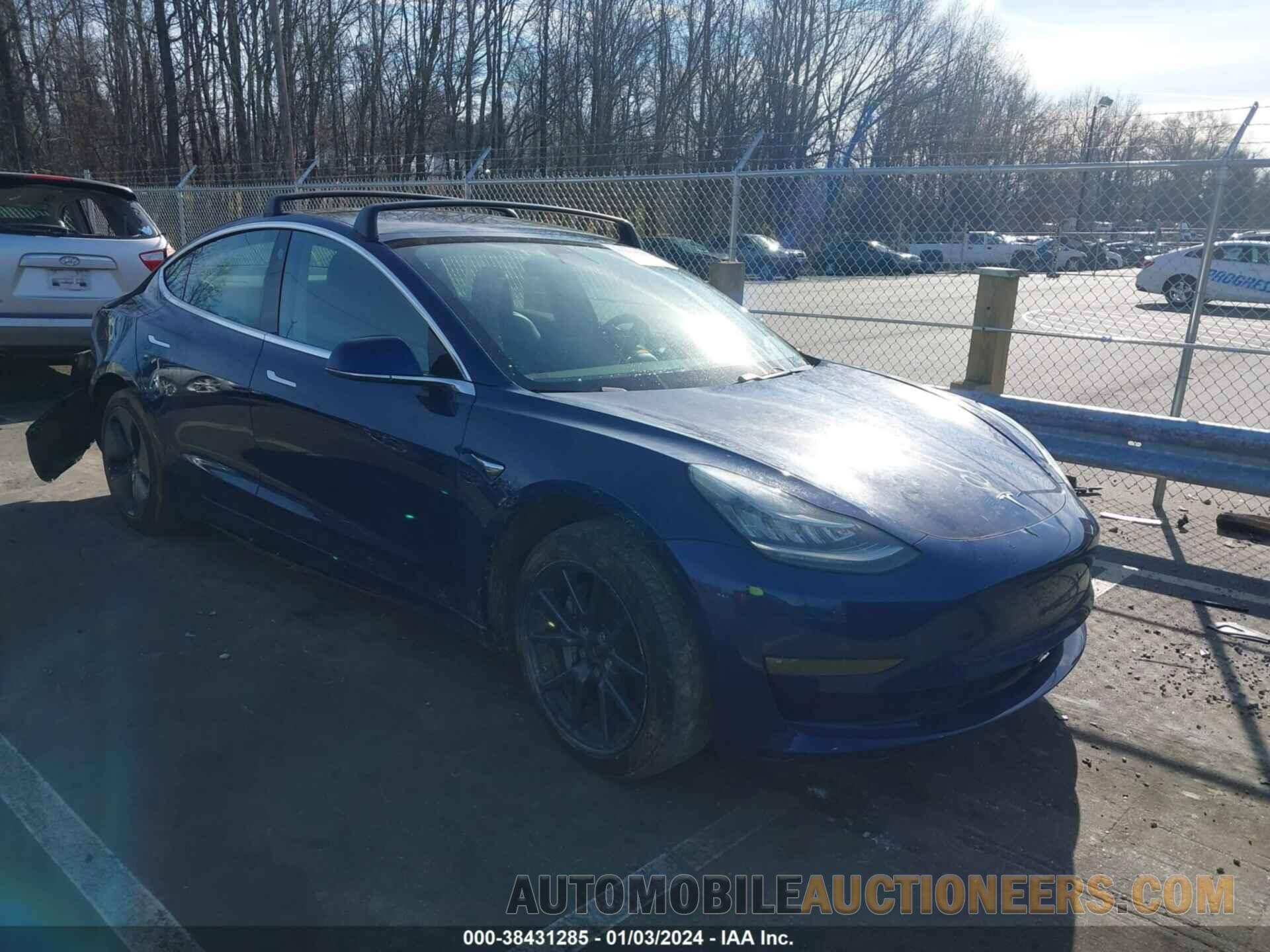 5YJ3E1EB1KF210948 TESLA MODEL 3 2019