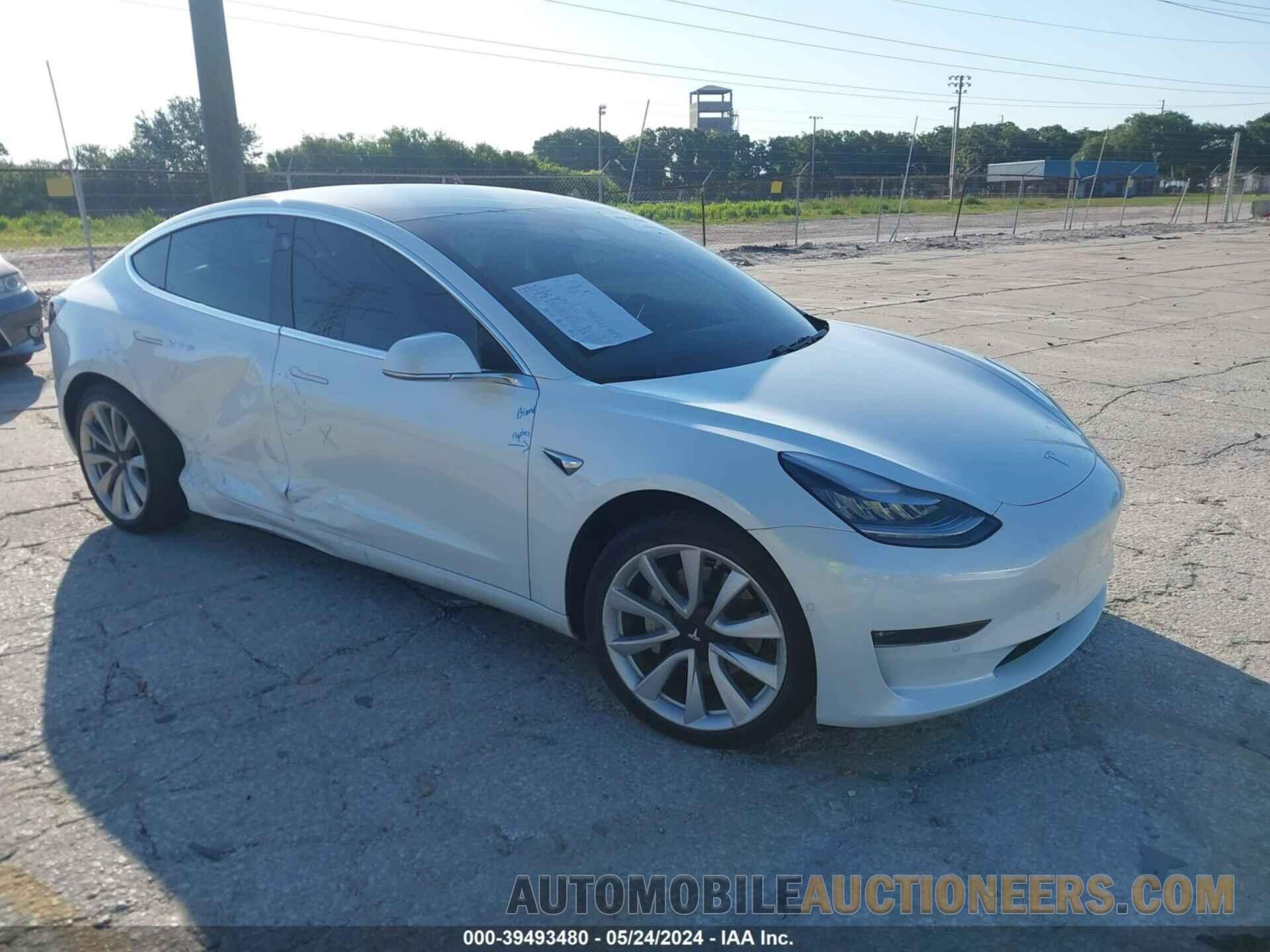 5YJ3E1EB1KF213865 TESLA MODEL 3 2019