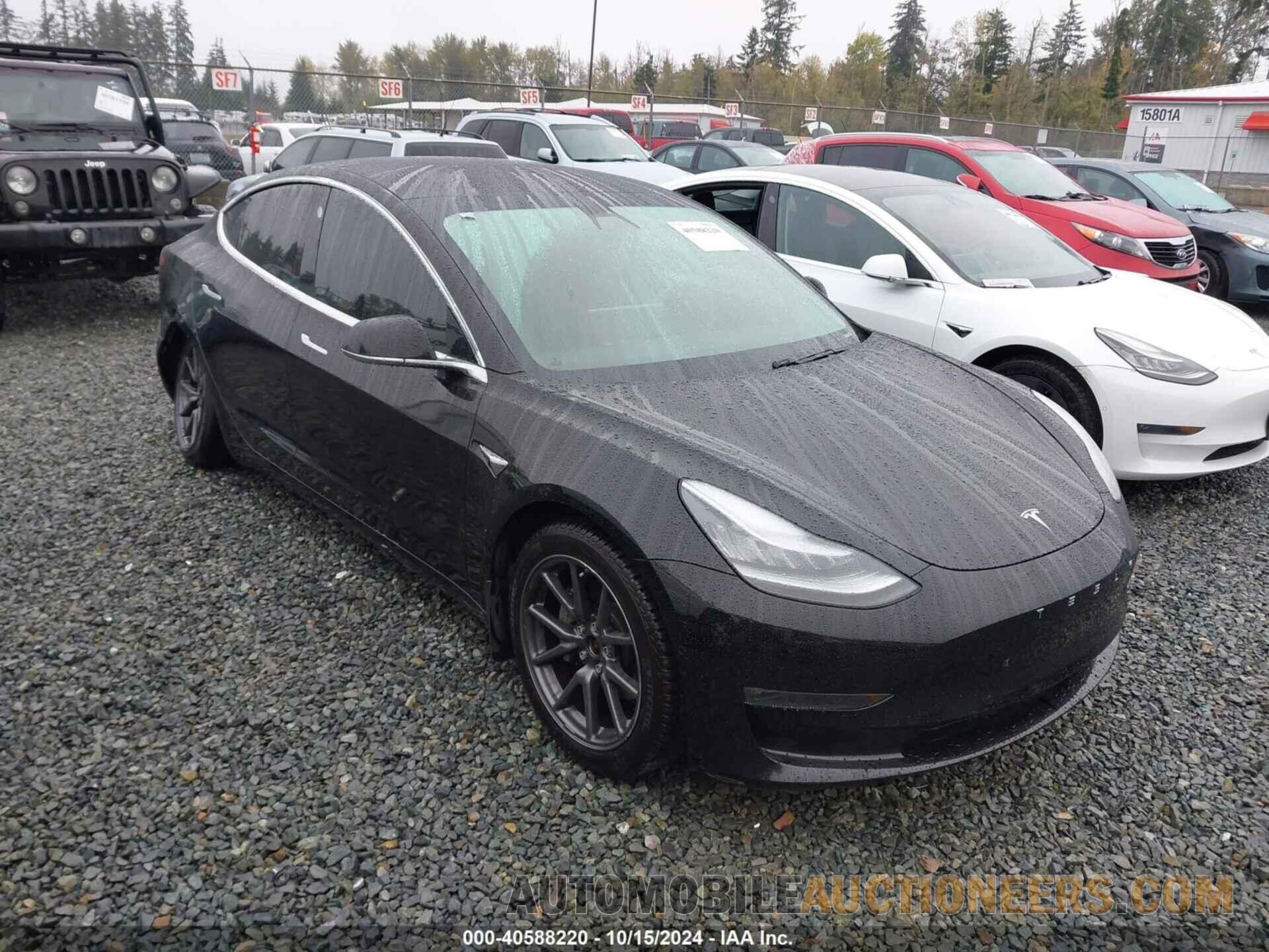 5YJ3E1EB1KF385779 TESLA MODEL 3 2019