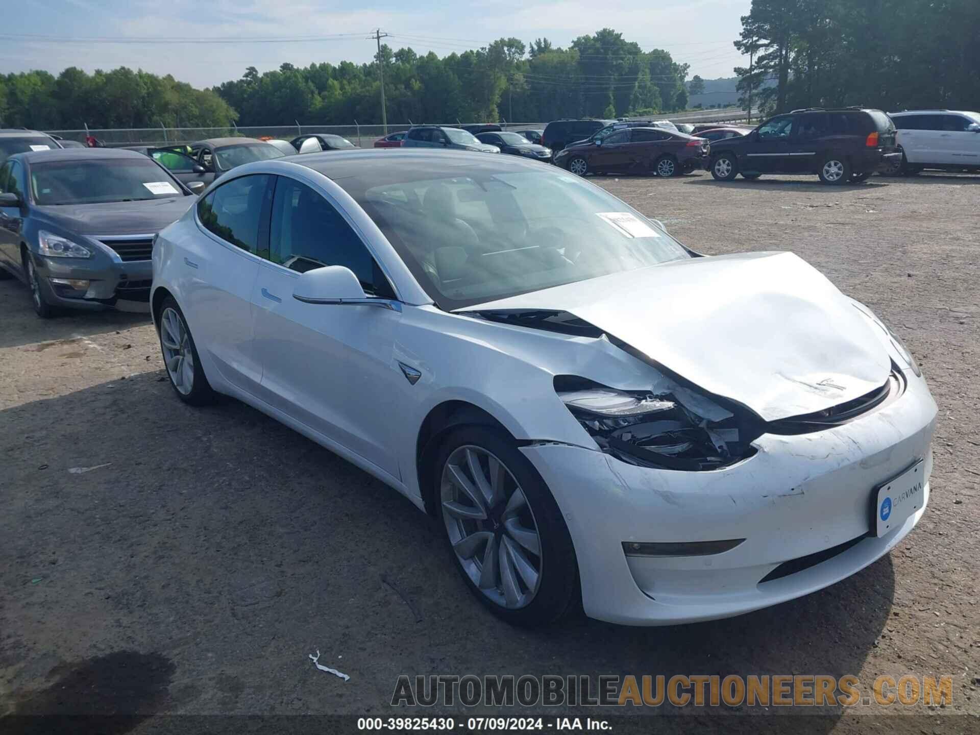 5YJ3E1EB1KF429523 TESLA MODEL 3 2019