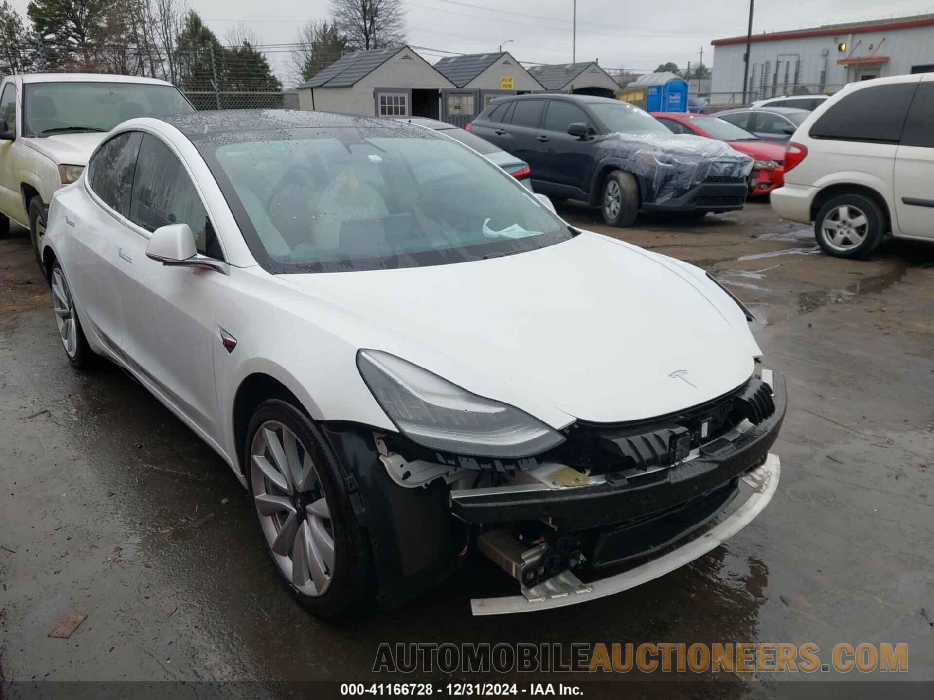 5YJ3E1EB1KF437847 TESLA MODEL 3 2019