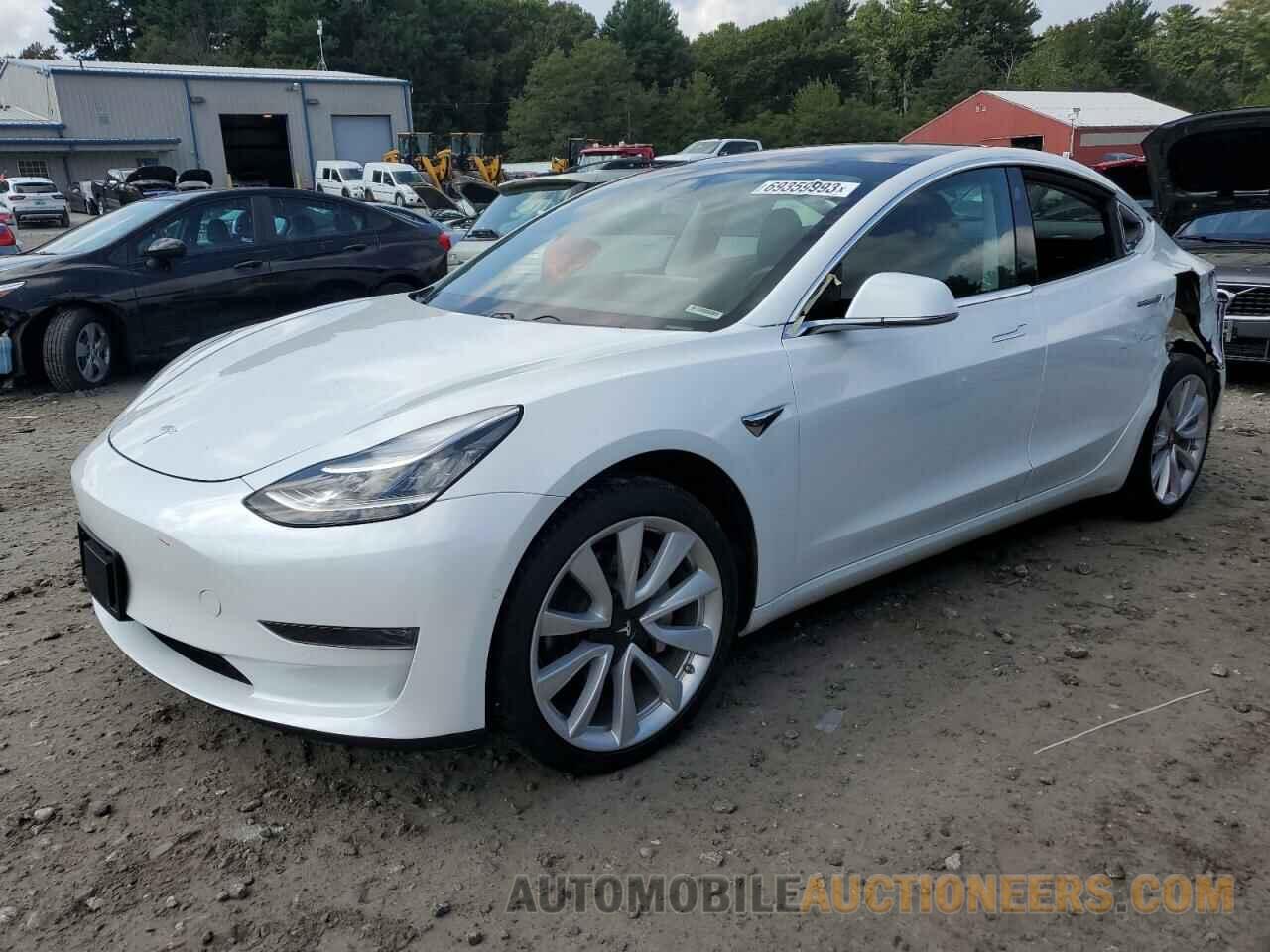 5YJ3E1EB1KF442398 TESLA MODEL 3 2019