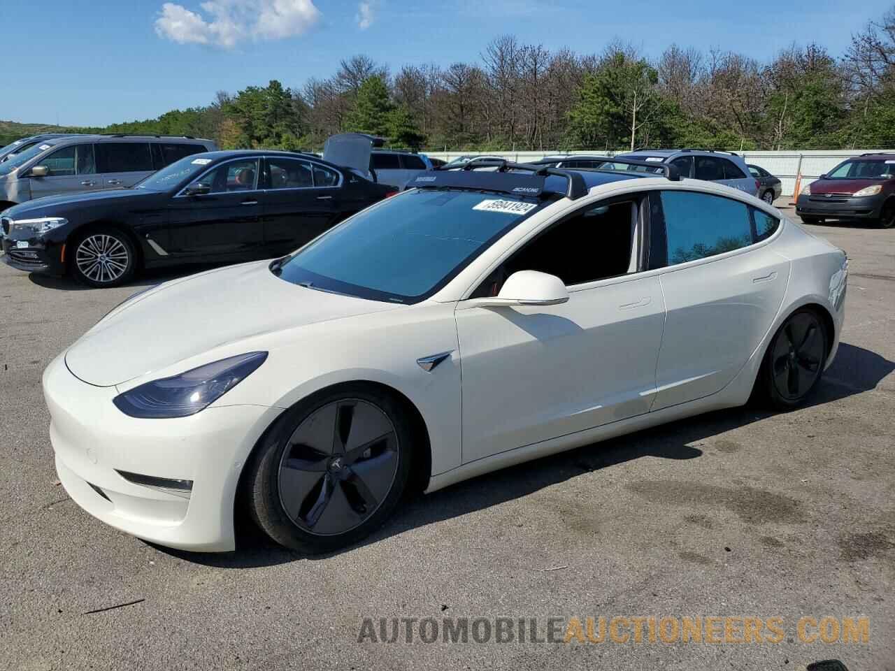 5YJ3E1EB1KF452400 TESLA MODEL 3 2019