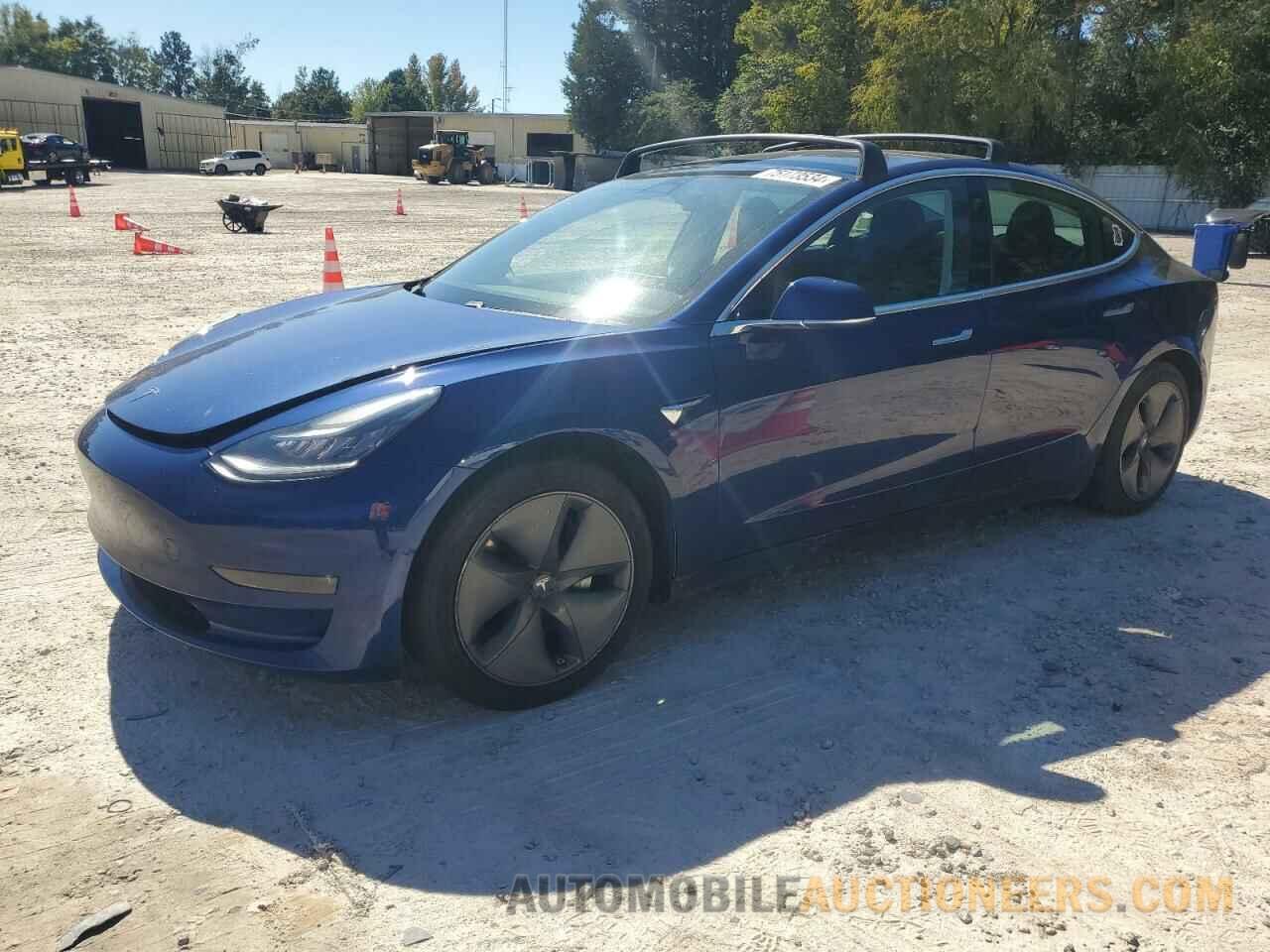 5YJ3E1EB1KF453188 TESLA MODEL 3 2019