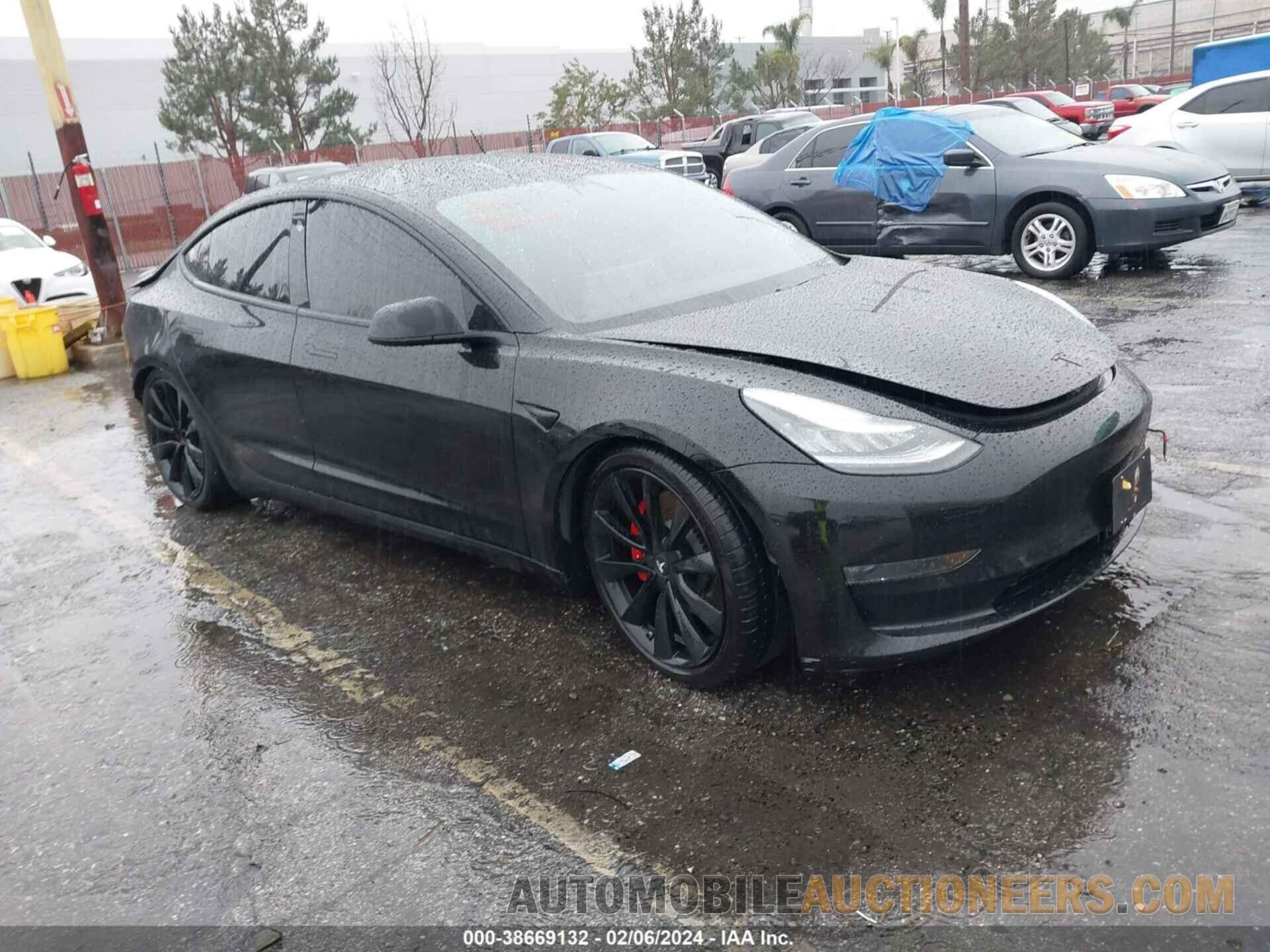 5YJ3E1EB1KF476972 TESLA MODEL 3 2019