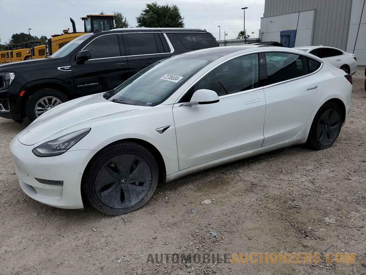 5YJ3E1EB1KF493805 TESLA MODEL 3 2019