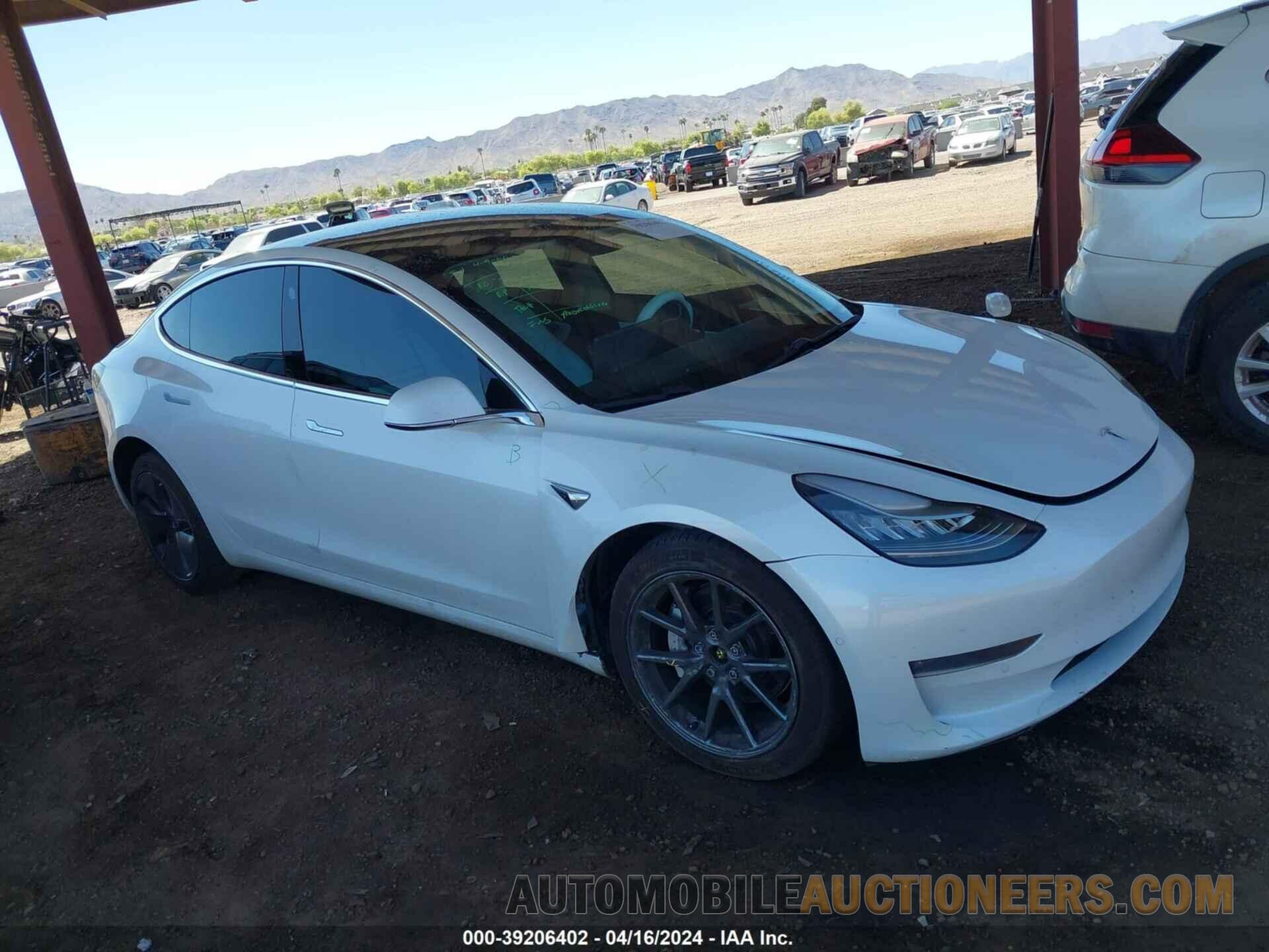 5YJ3E1EB1KF517729 TESLA MODEL 3 2019