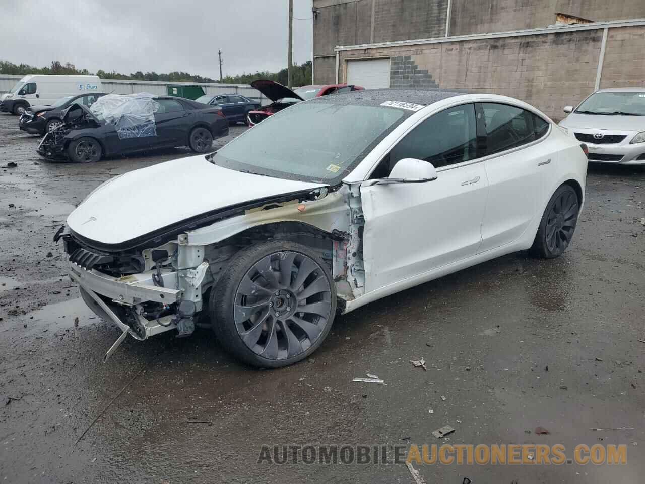 5YJ3E1EB1LF617833 TESLA MODEL 3 2020