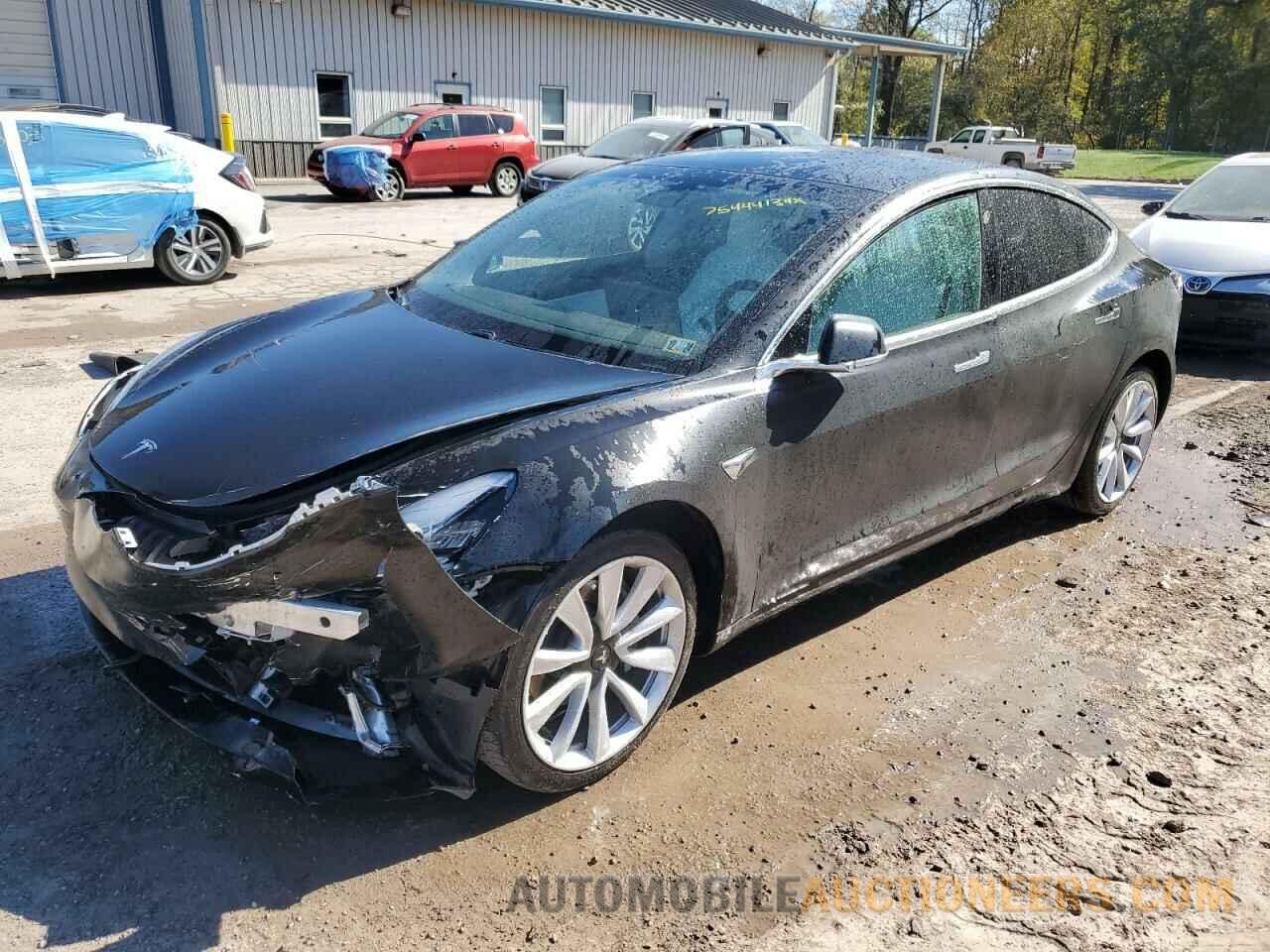 5YJ3E1EB1LF622711 TESLA MODEL 3 2020