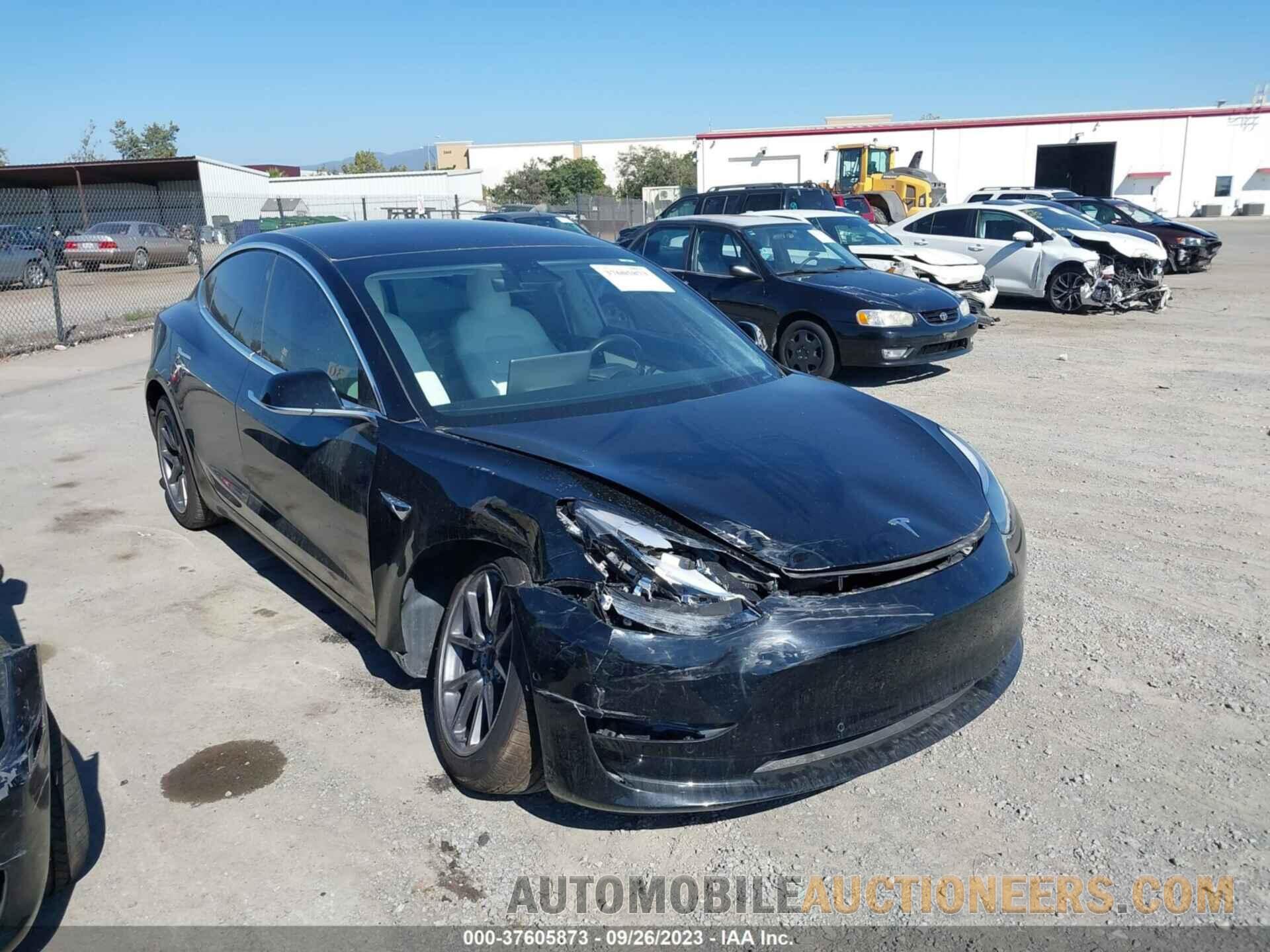 5YJ3E1EB1LF638973 TESLA MODEL 3 2020