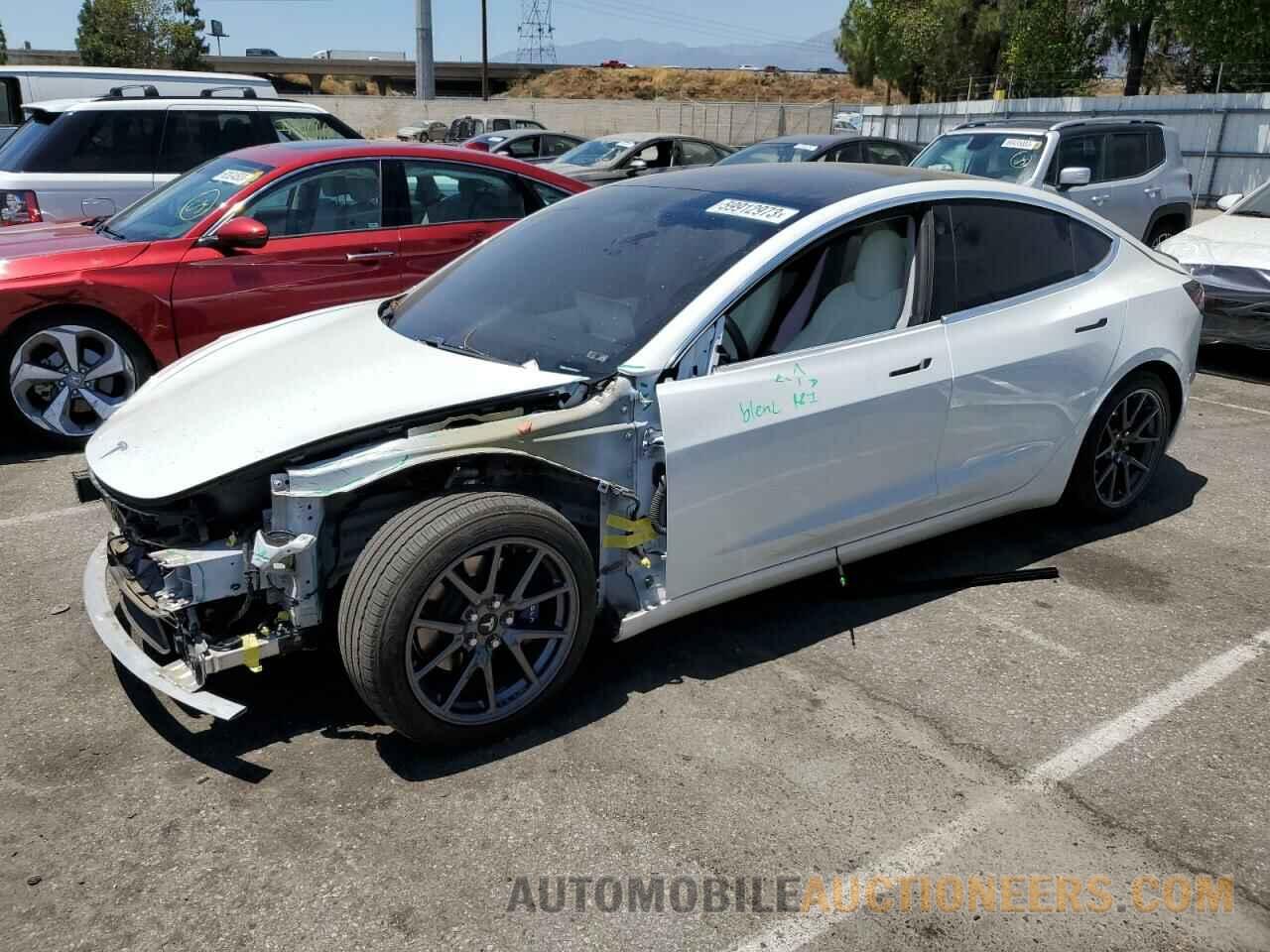 5YJ3E1EB1LF651495 TESLA MODEL 3 2020