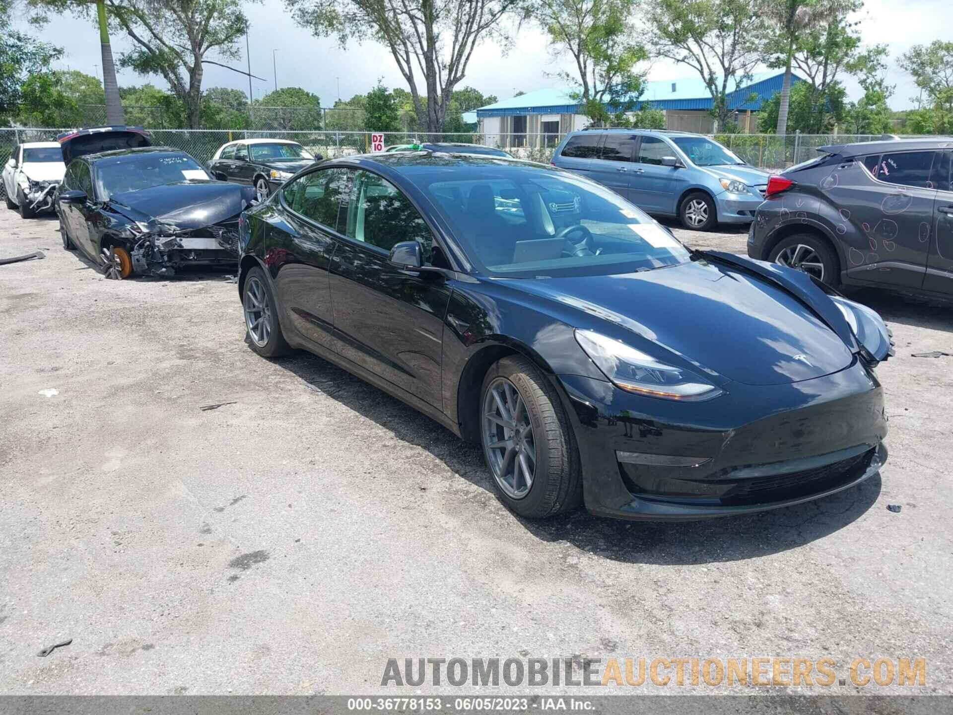 5YJ3E1EB1MF035636 TESLA MODEL 3 2021