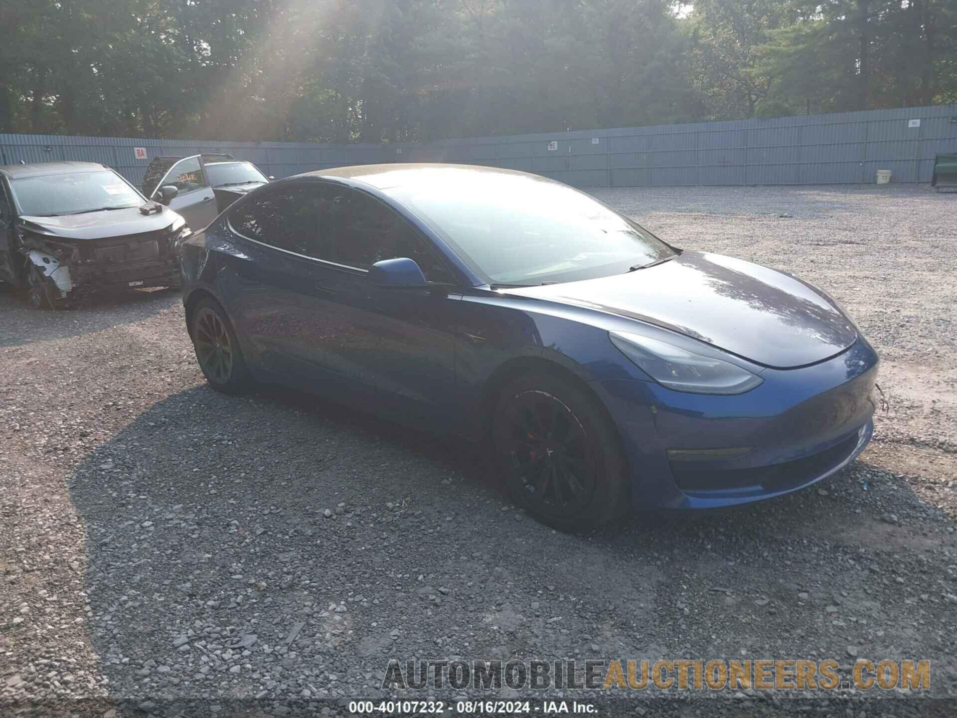 5YJ3E1EB1MF056440 TESLA MODEL 3 2021