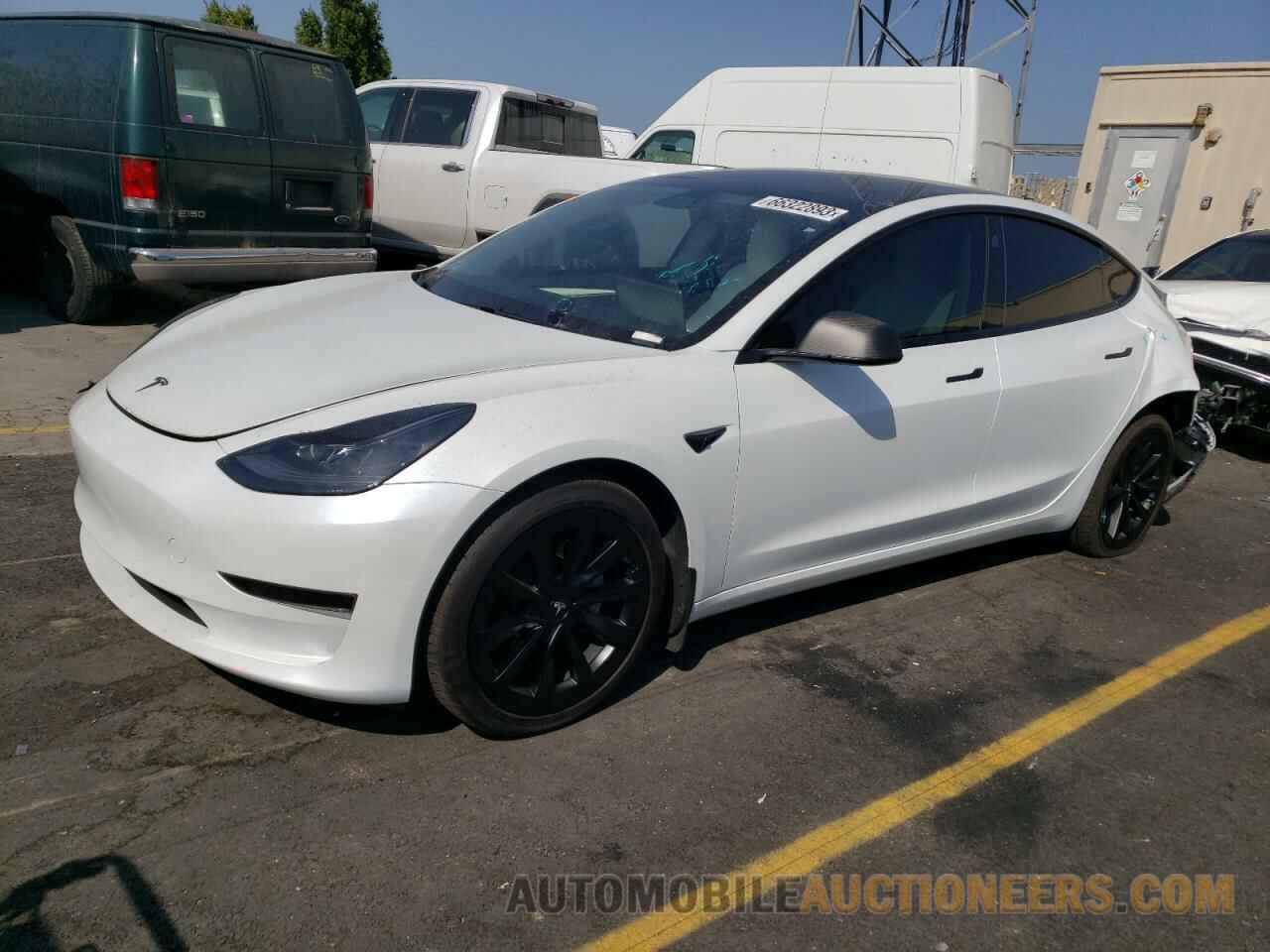 5YJ3E1EB1MF077966 TESLA MODEL 3 2021