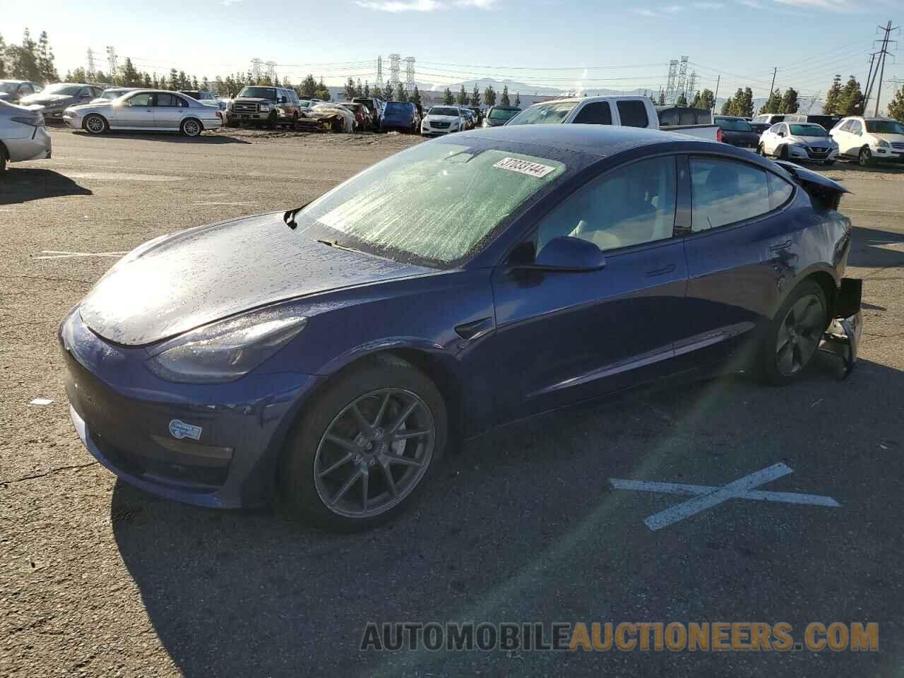 5YJ3E1EB1MF080561 TESLA MODEL 3 2021