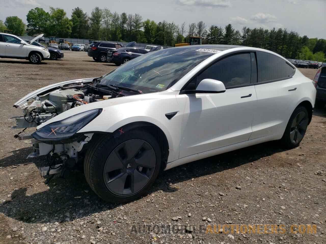 5YJ3E1EB1MF852895 TESLA MODEL 3 2021