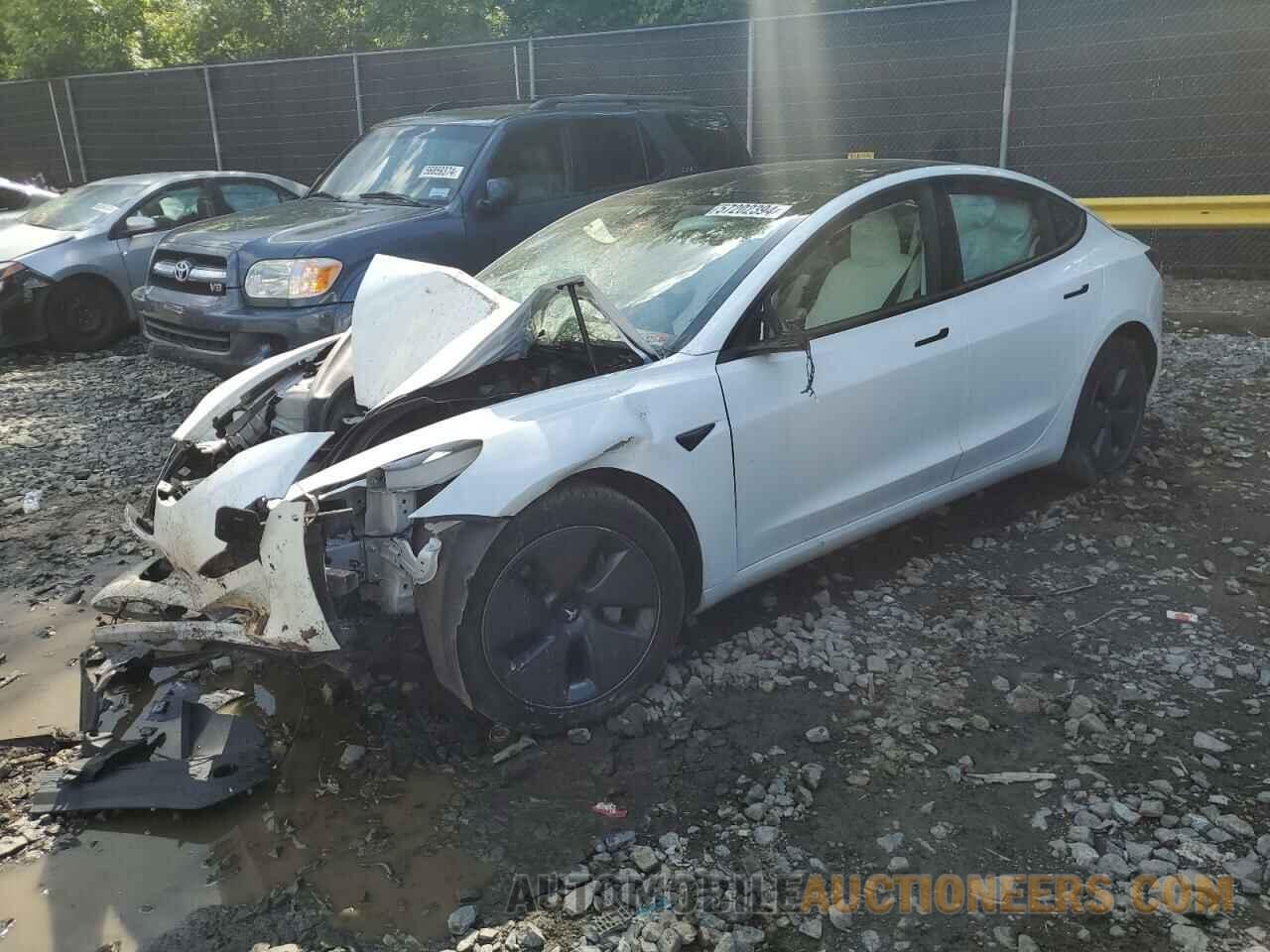 5YJ3E1EB1MF858566 TESLA MODEL 3 2021