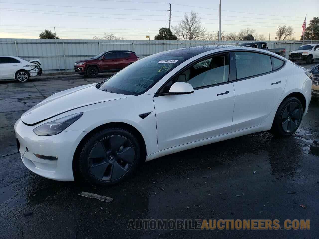 5YJ3E1EB1MF979937 TESLA MODEL 3 2021