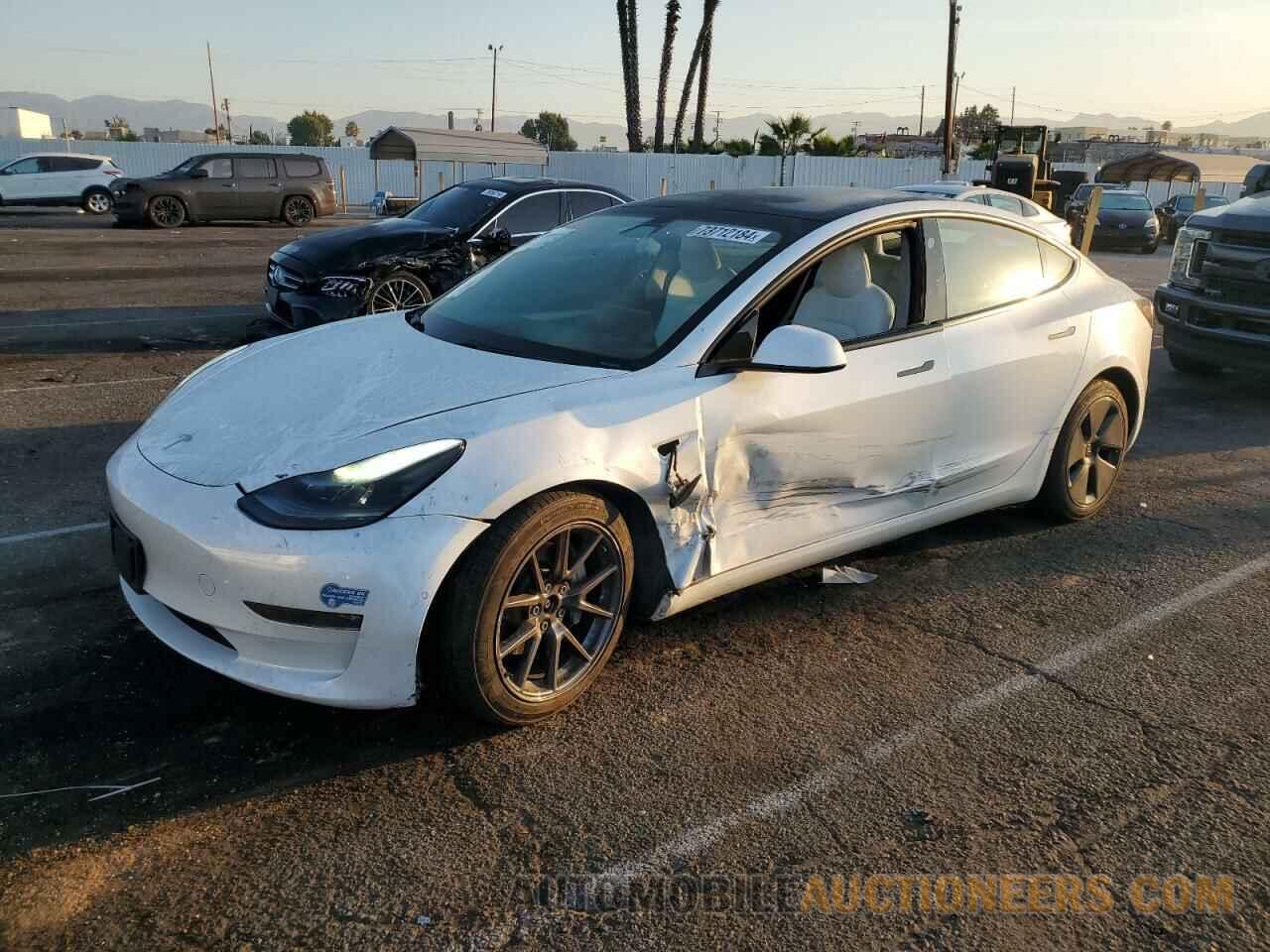 5YJ3E1EB1MF999914 TESLA MODEL 3 2021