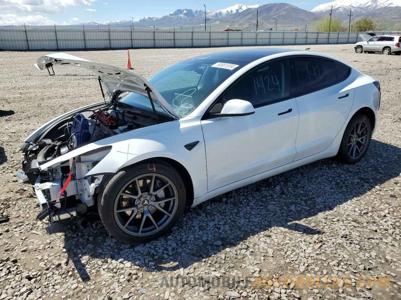 5YJ3E1EB1NF107033 TESLA MODEL 3 2022