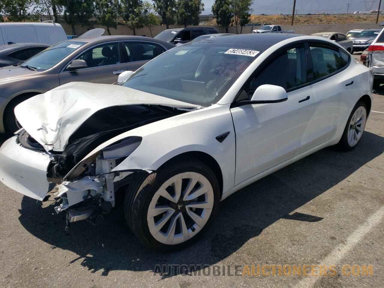 5YJ3E1EB1NF144437 TESLA MODEL 3 2022