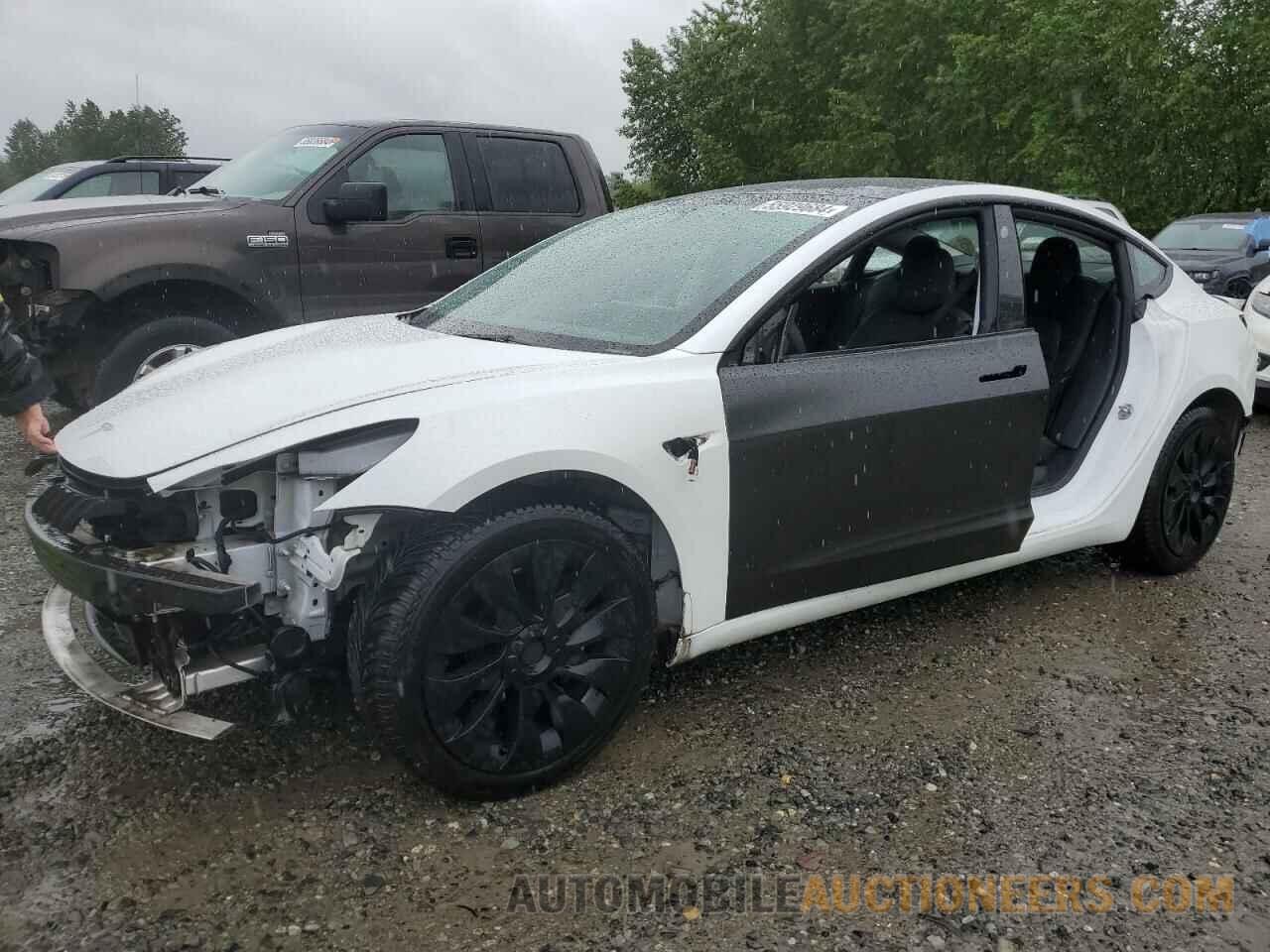 5YJ3E1EB1NF163005 TESLA MODEL 3 2022