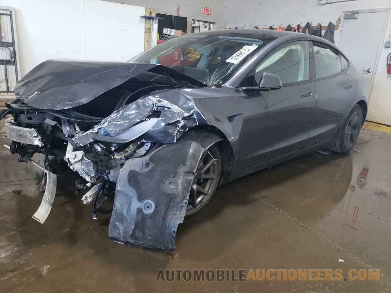 5YJ3E1EB1NF186896 TESLA MODEL 3 2022