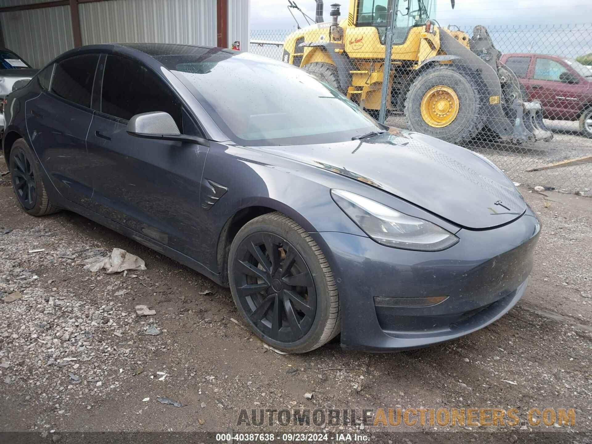 5YJ3E1EB1NF211005 TESLA MODEL 3 2022