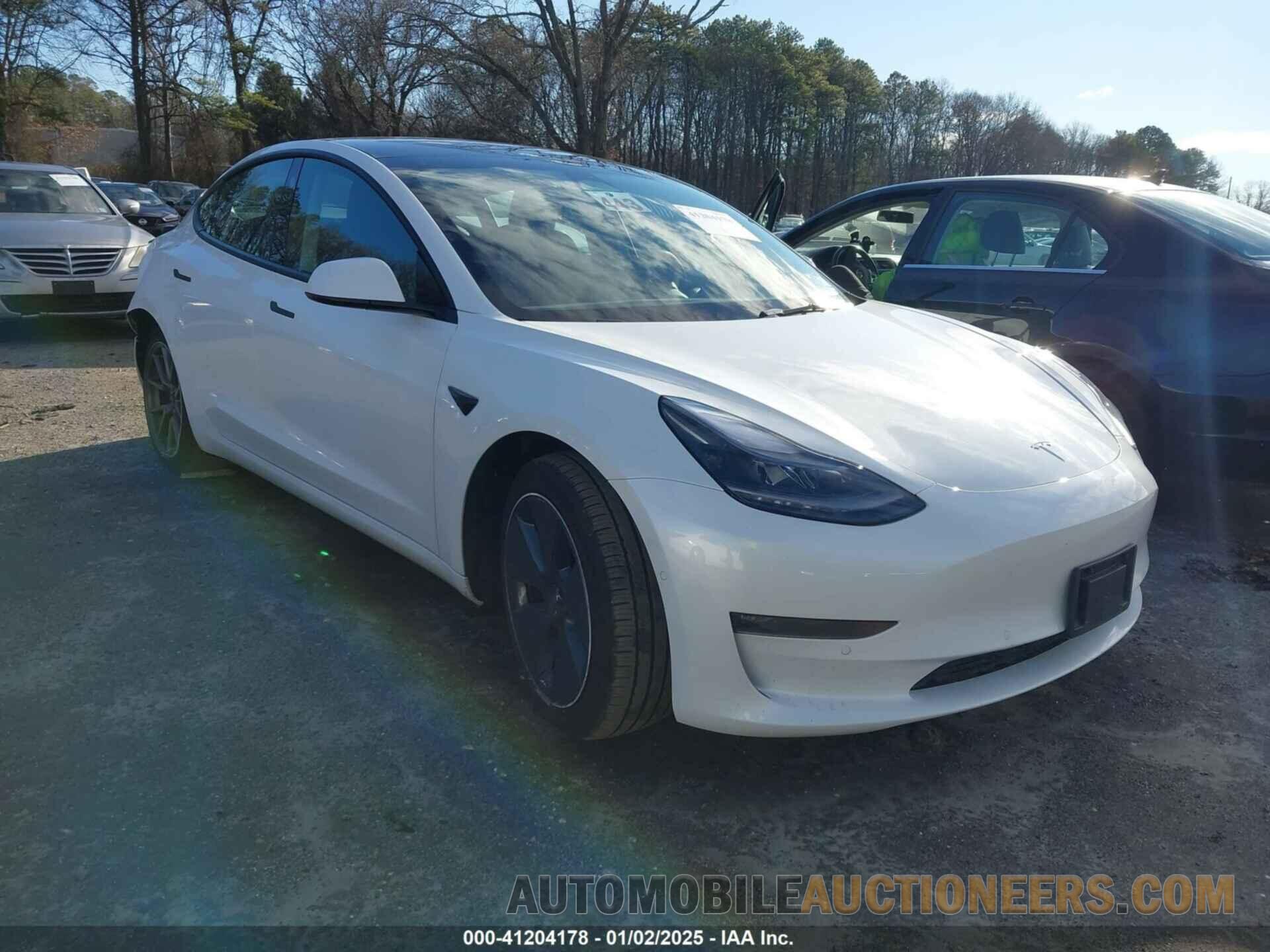 5YJ3E1EB1NF237510 TESLA MODEL 3 2022