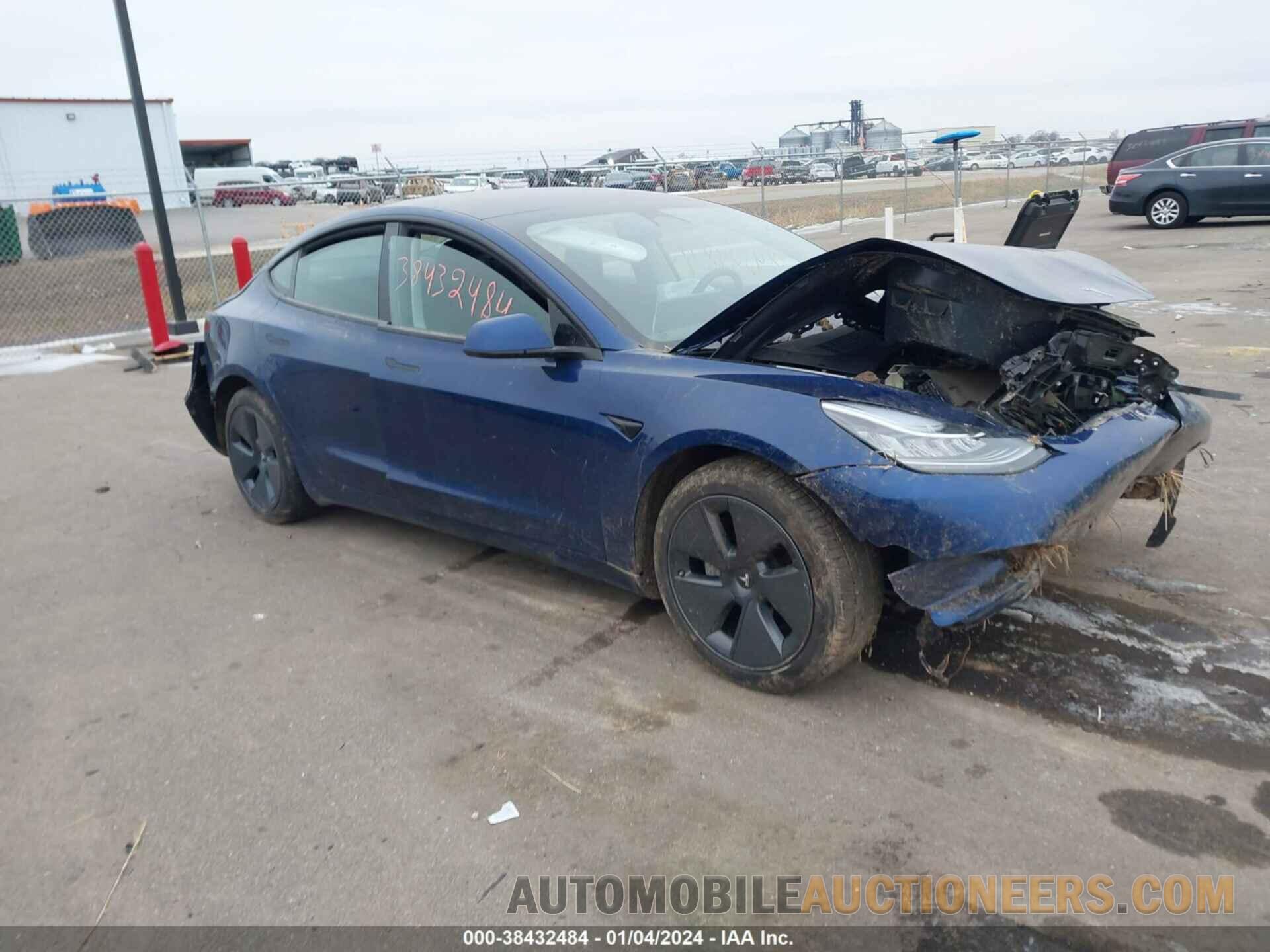 5YJ3E1EB1NF238950 TESLA MODEL 3 2022