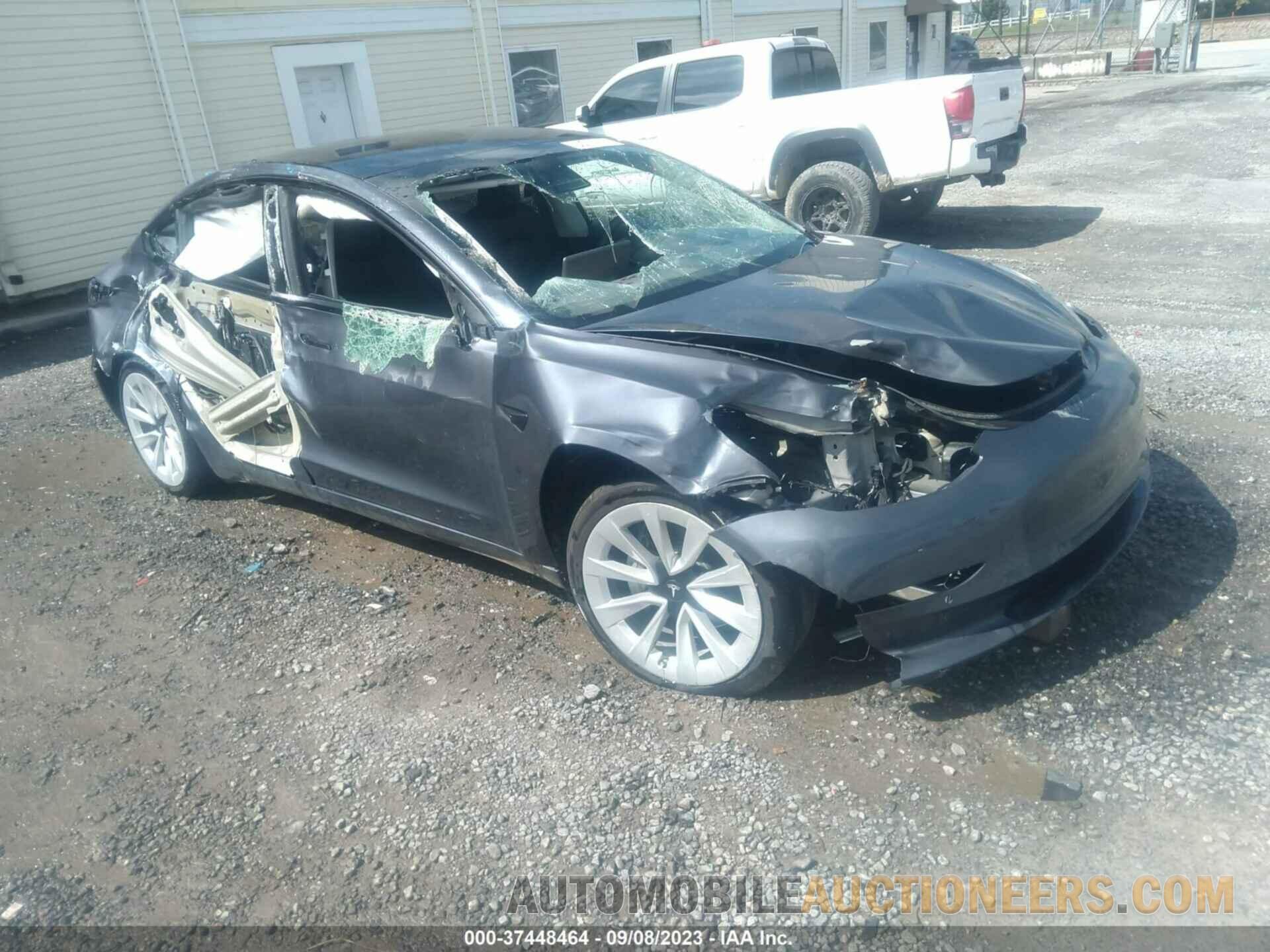 5YJ3E1EB1NF244957 TESLA MODEL 3 2022